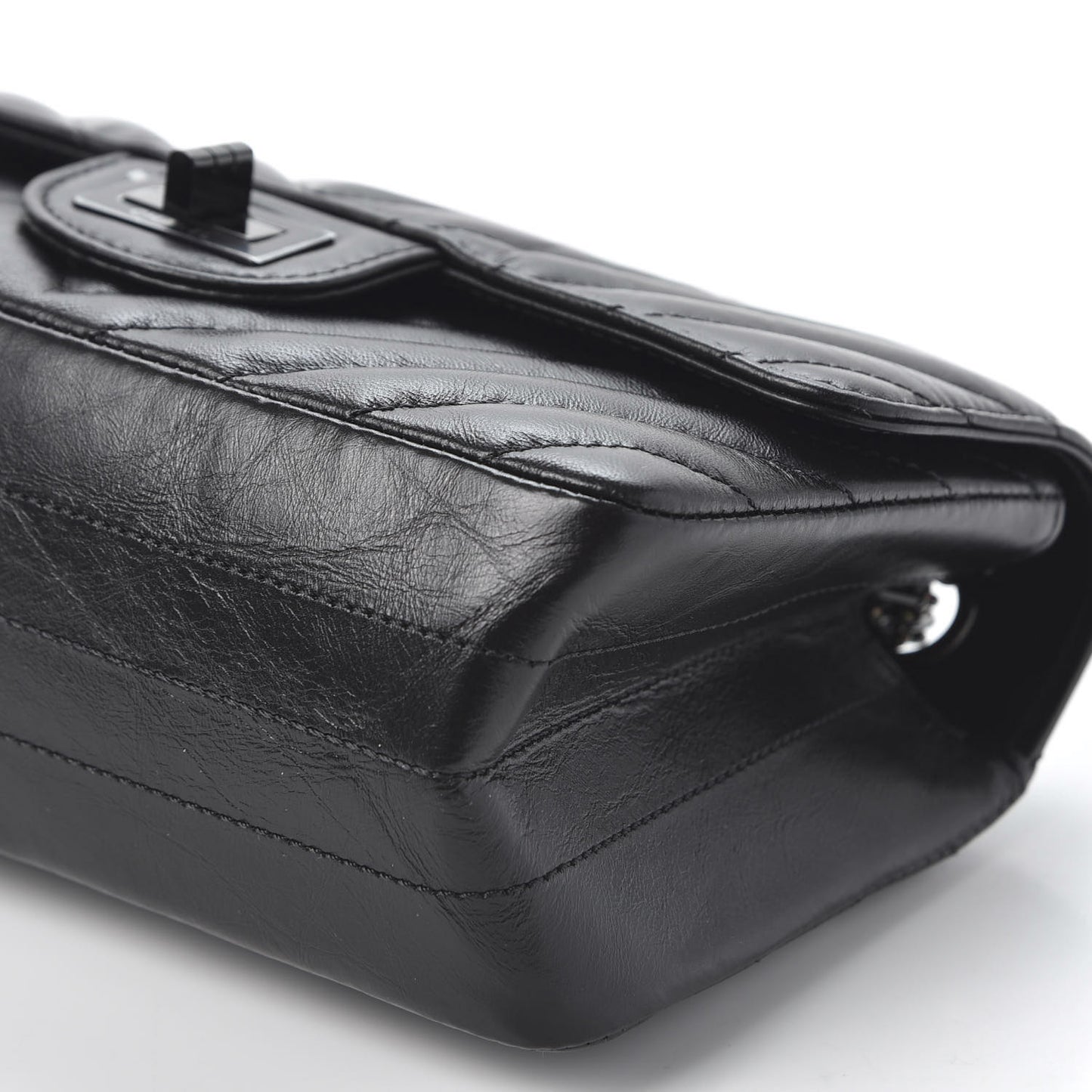 Aged Calfskin Chevron Quilted 2.55 Reissue Mini Flap So Black