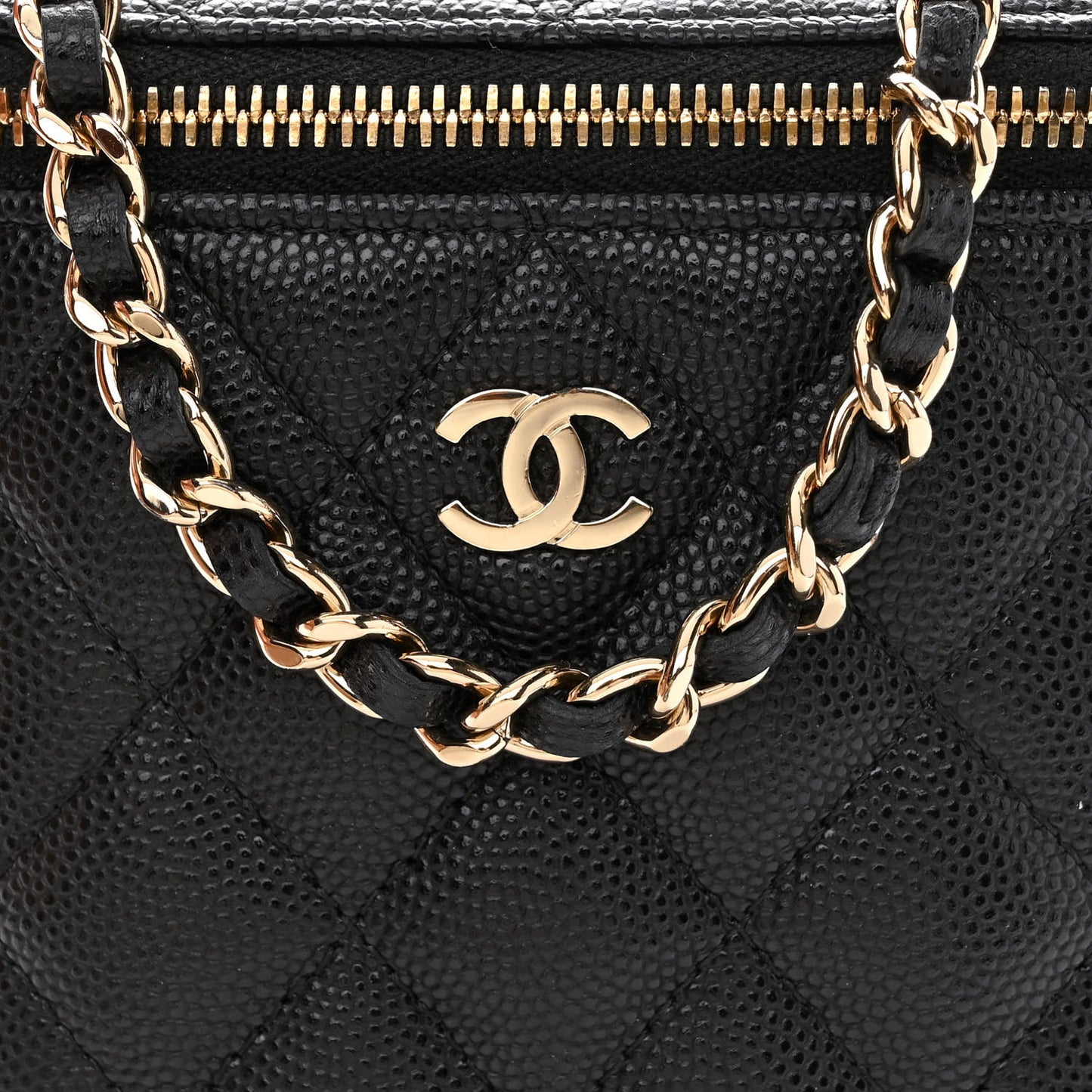 Caviar Quilted Small Vertical Coco Beauty Vanity Case With Chain Black