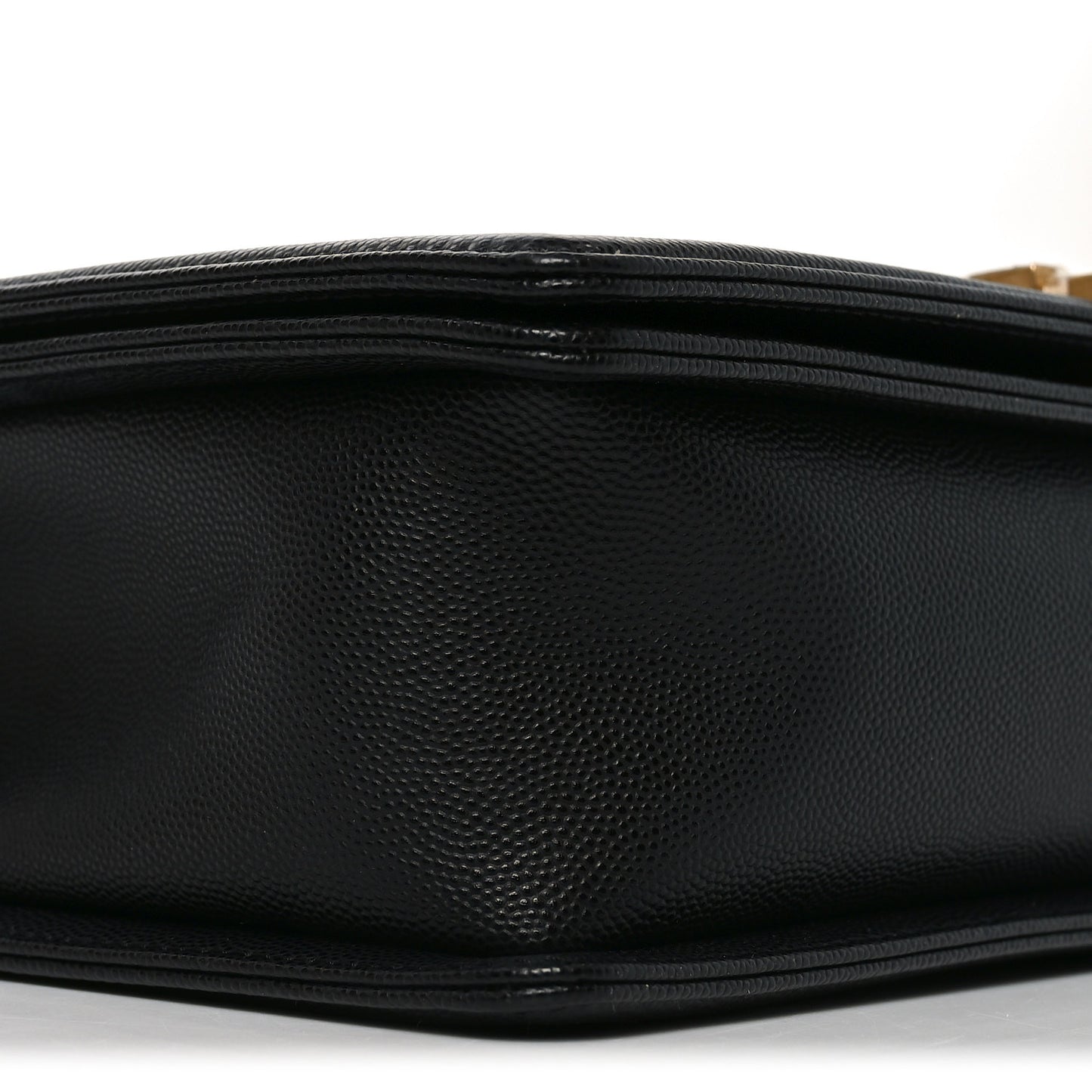 Caviar Quilted New Medium Boy Flap Black
