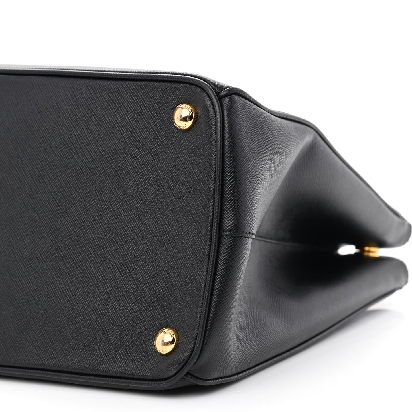 Saffiano Medium Galleria Double Zip Tote Black