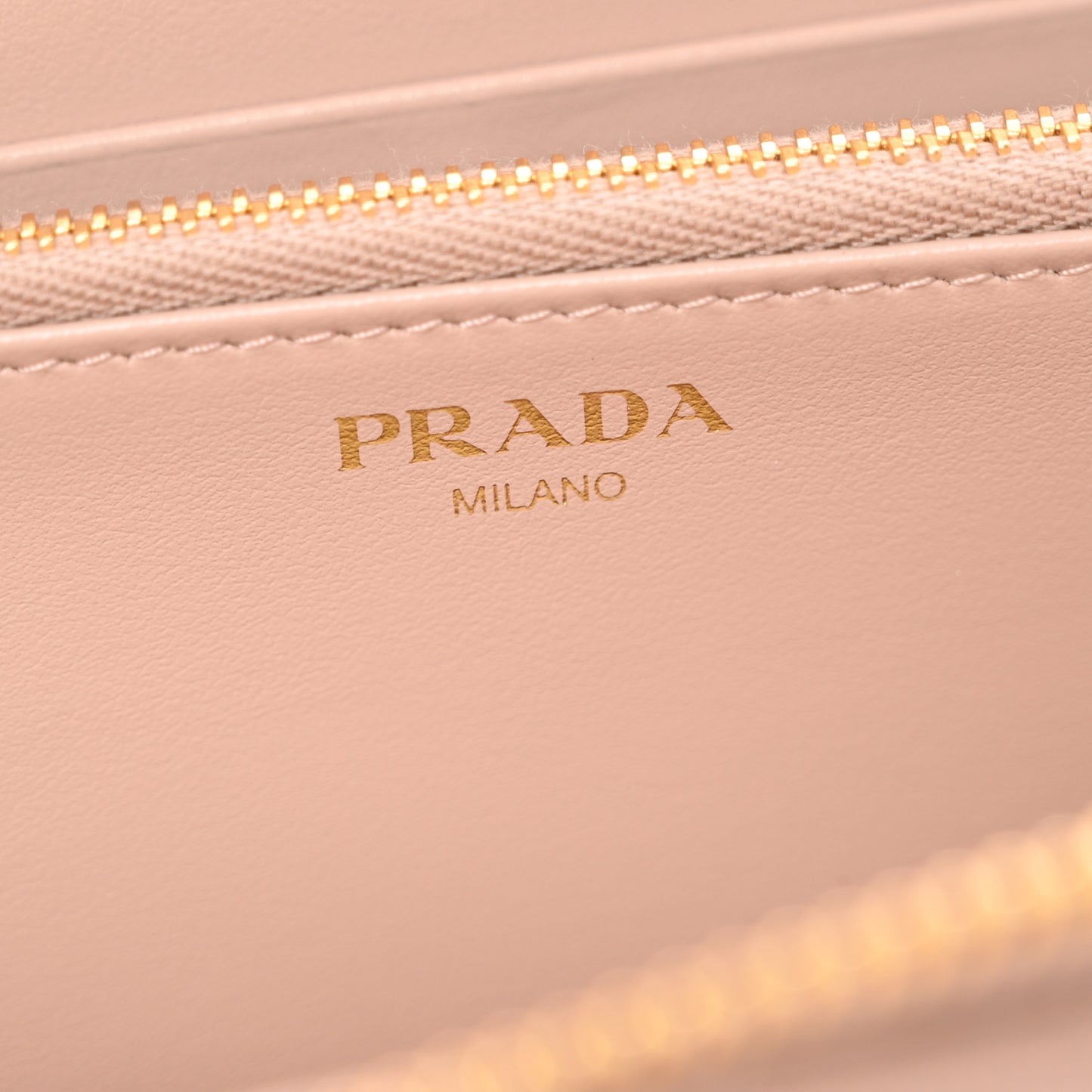 Vitello Move Zip Around Wallet Cipria