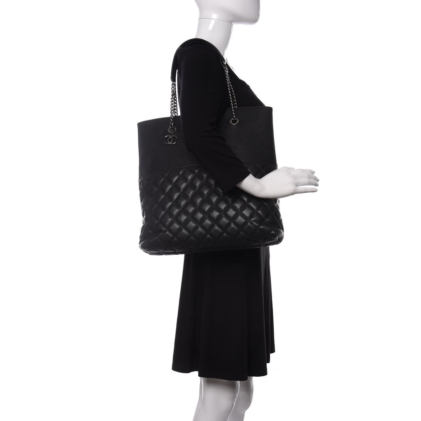 Caviar Quilted Urban Delight Tote Black