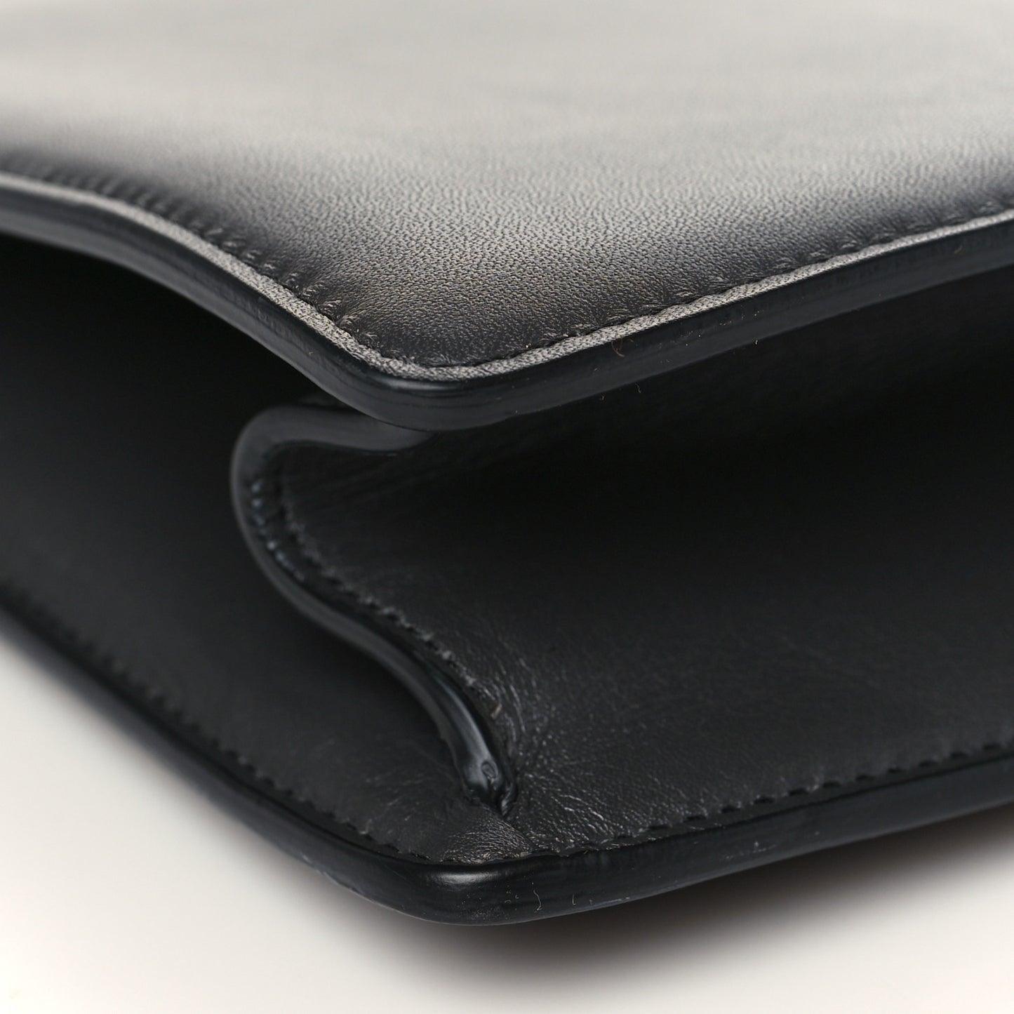 Smooth Calfskin Medium Clasp Bag Grey