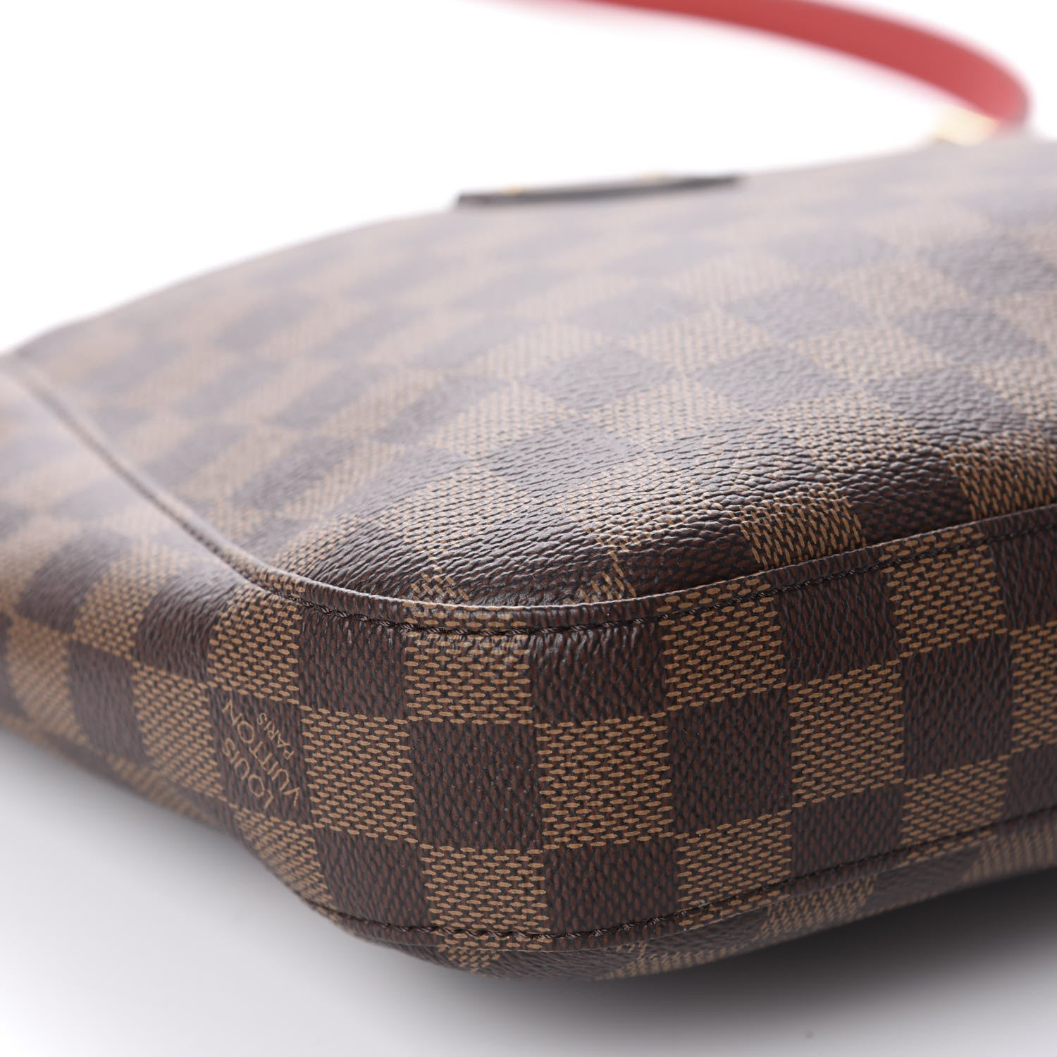 Louis Vuitton Damier Ebene South Bank Besace 6 of 10