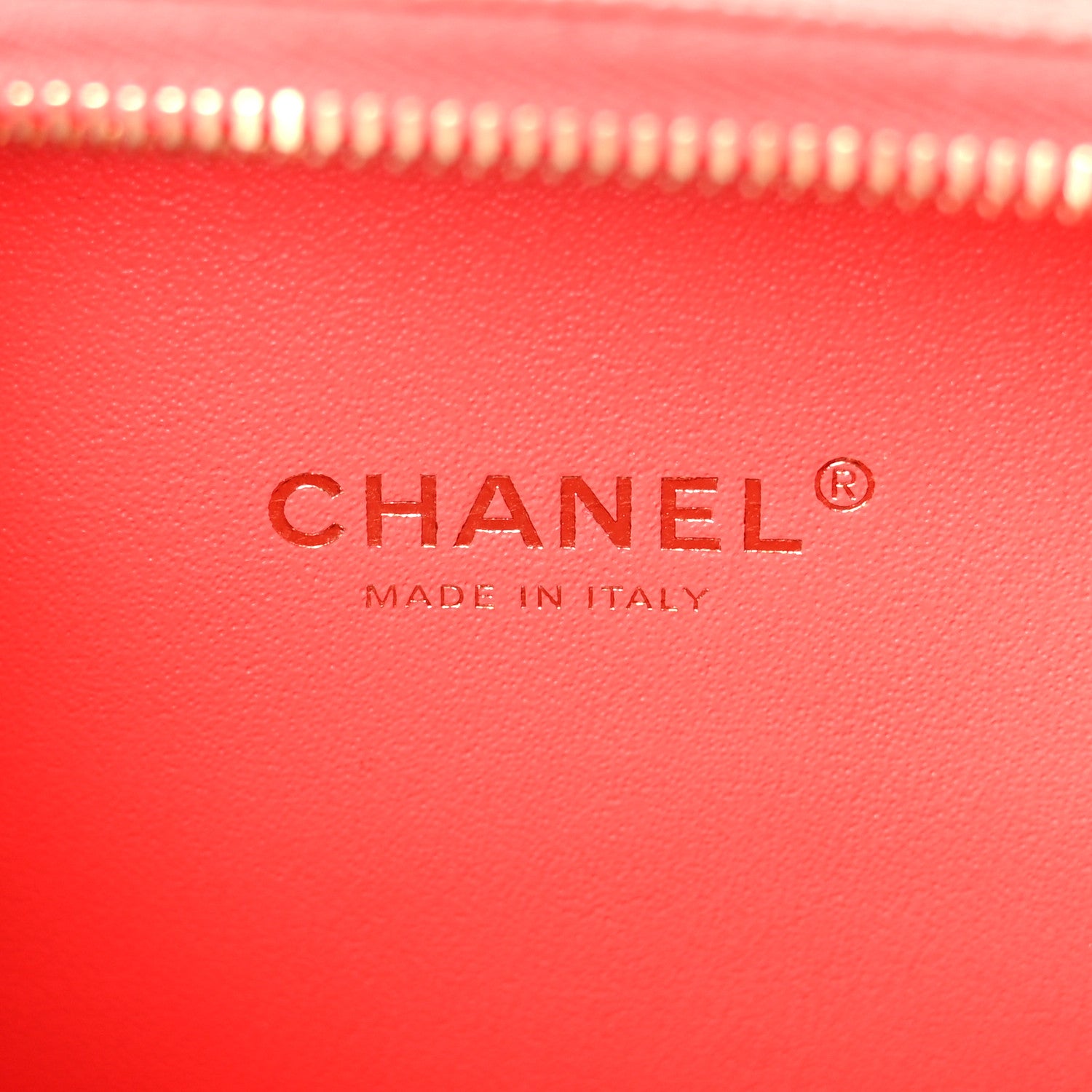 Chanel Caviar Quilted Small CC Filigree Vanity Case Red 6 of 11