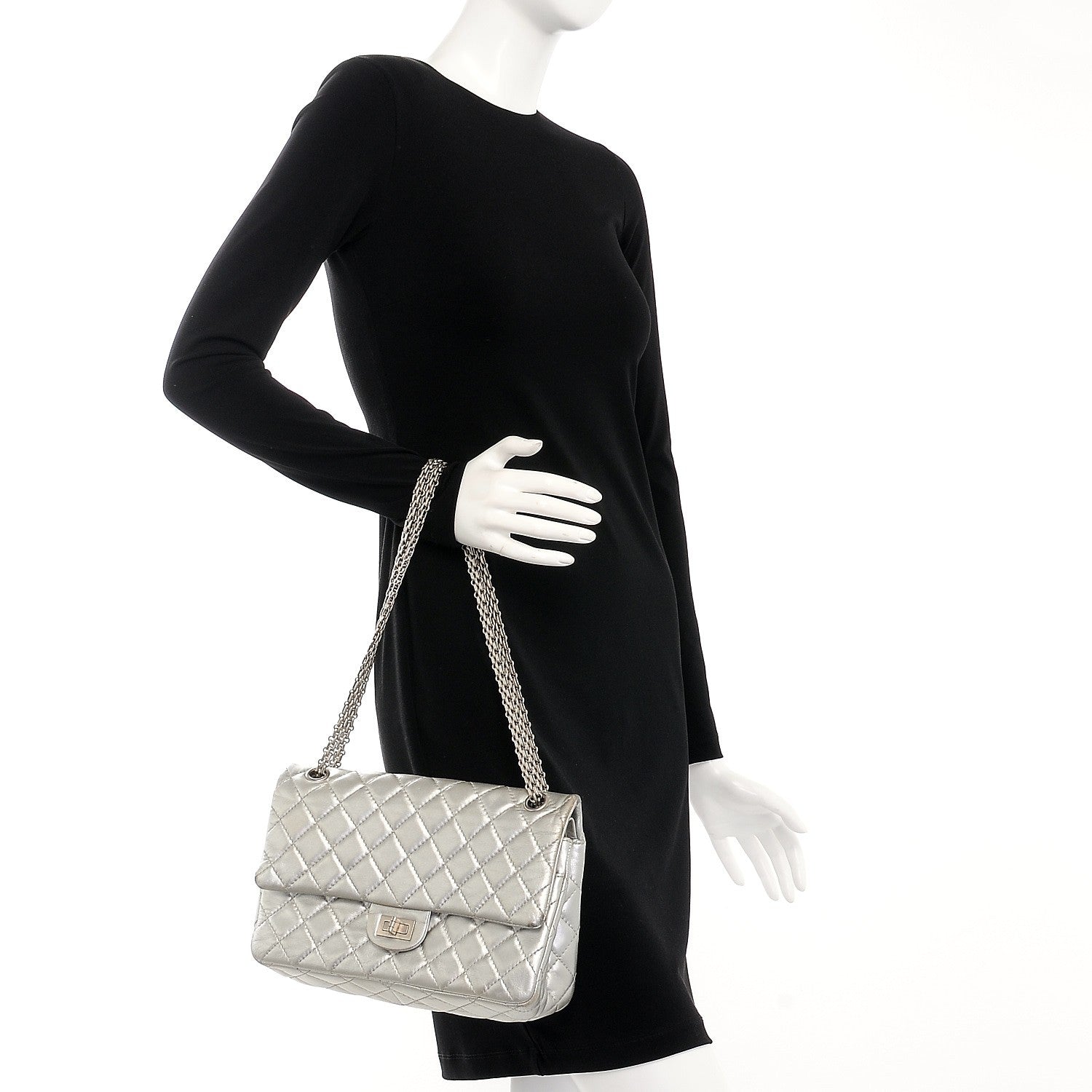 Chanel Metallic Aged Calfskin Quilted 2.55 Reissue 226 Flap Silver 2 of 11