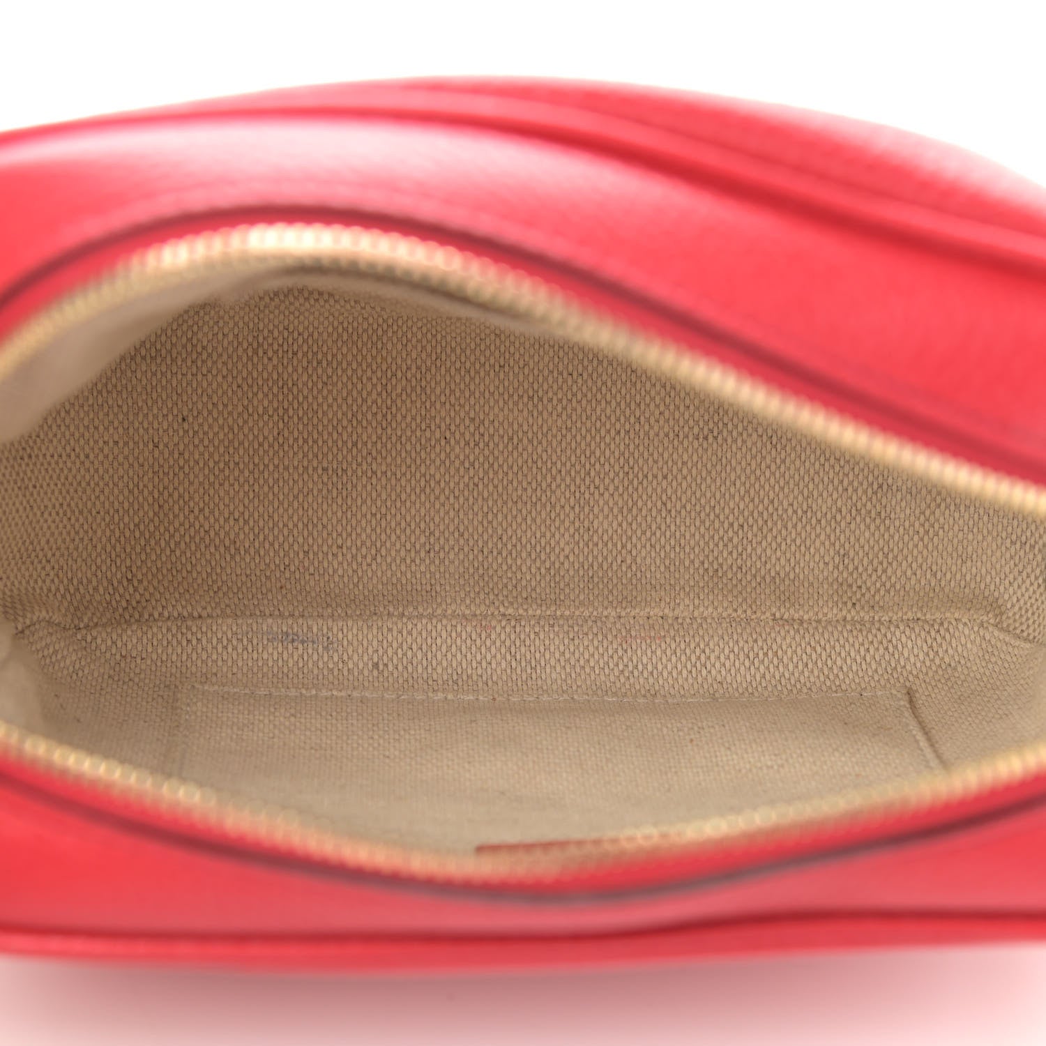 Gucci Pebbled Calfskin Small Soho Disco Bag Vibrant Red 5 of 14