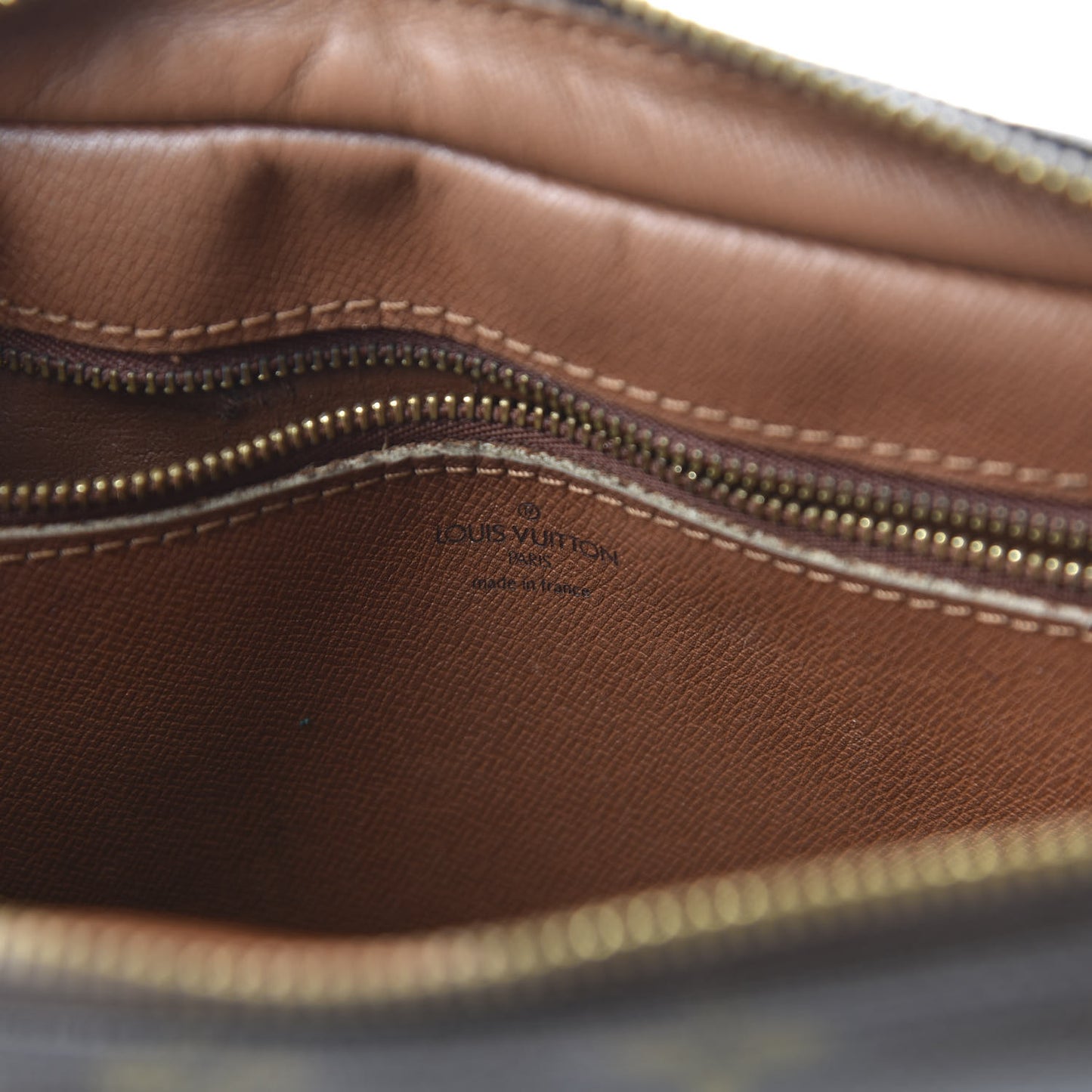 Monogram Jeune Fille