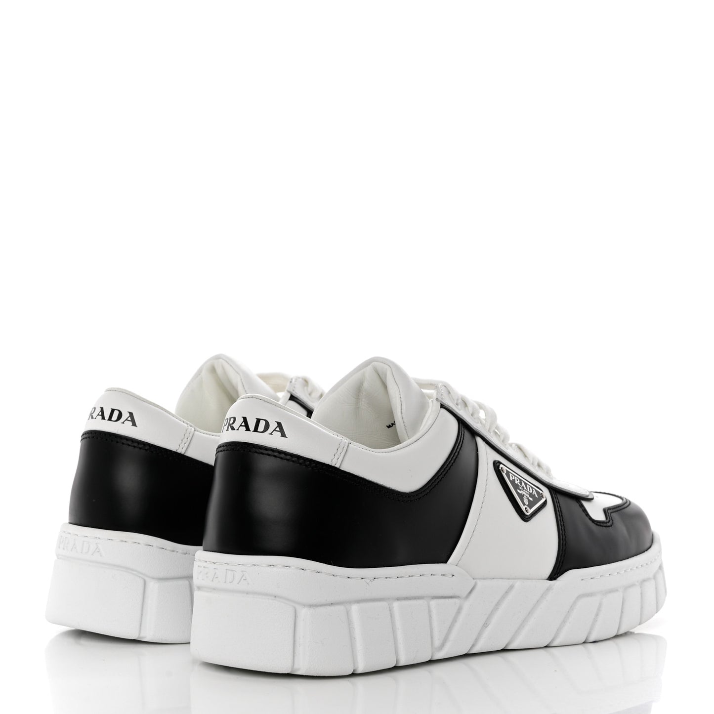 Vitello Rois Metal Triangle Logo Mens Sneakers 10 White Black