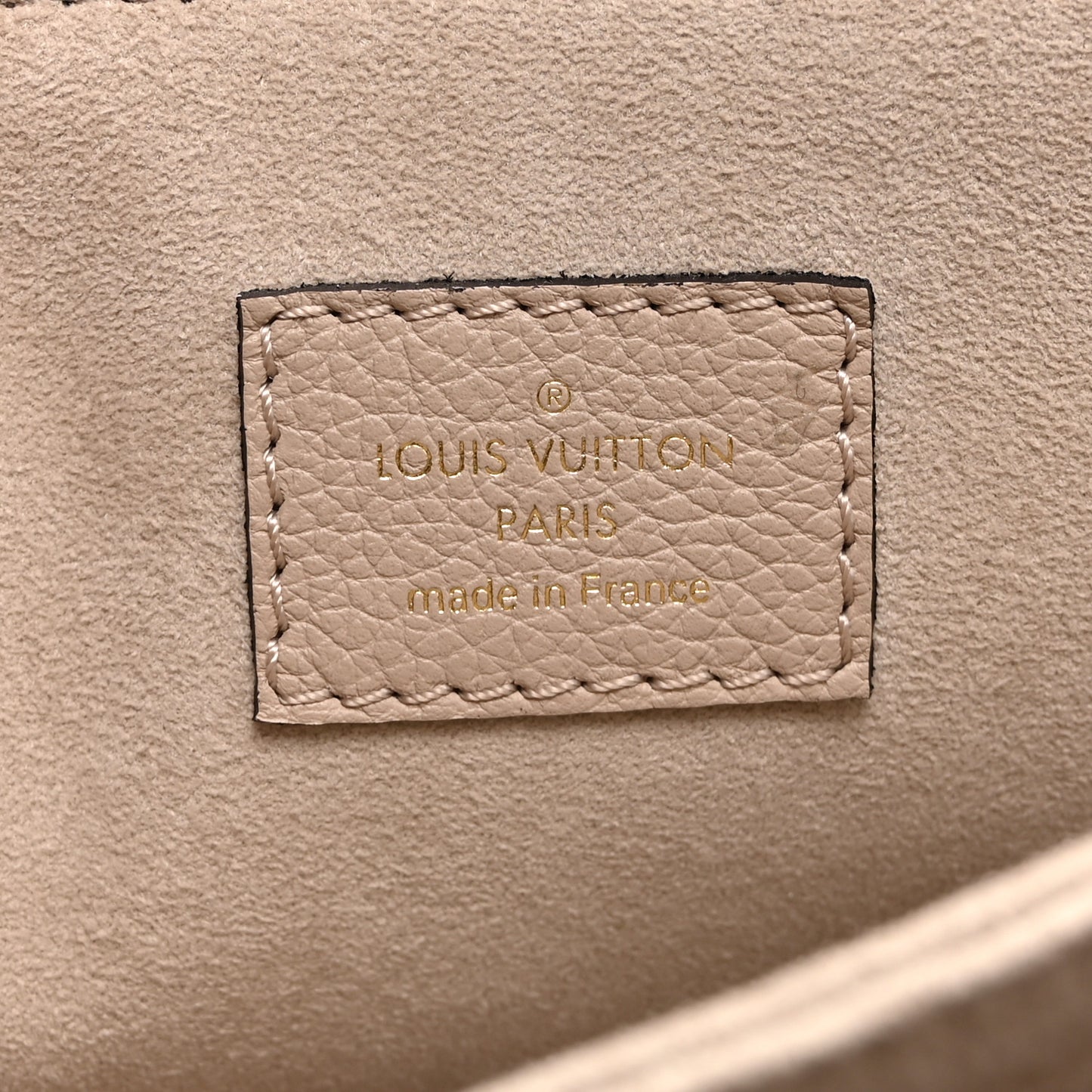 Grained Calfskin Lockme Oxford Greige