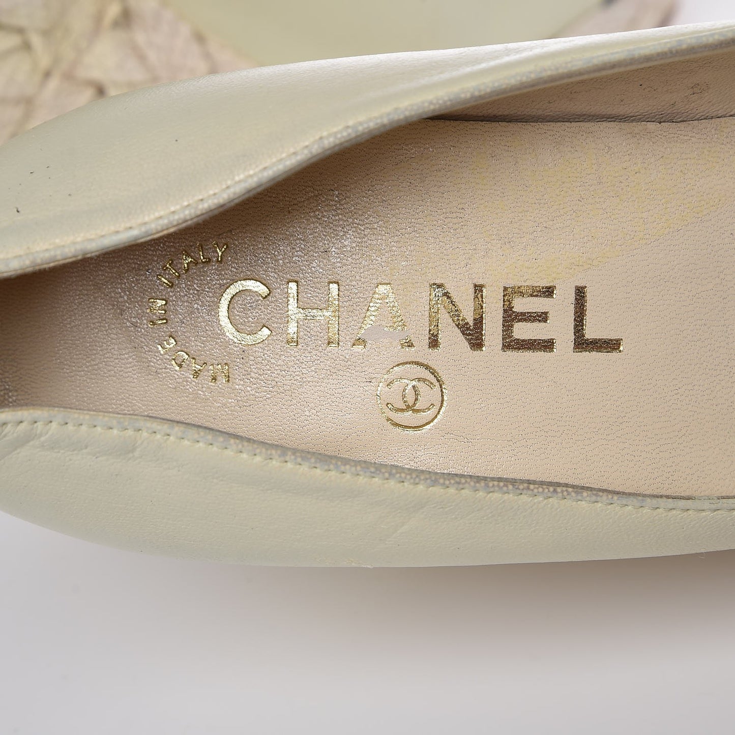 Lambskin Cap Toe Espadrille Wedge Pumps 40 Beige Black