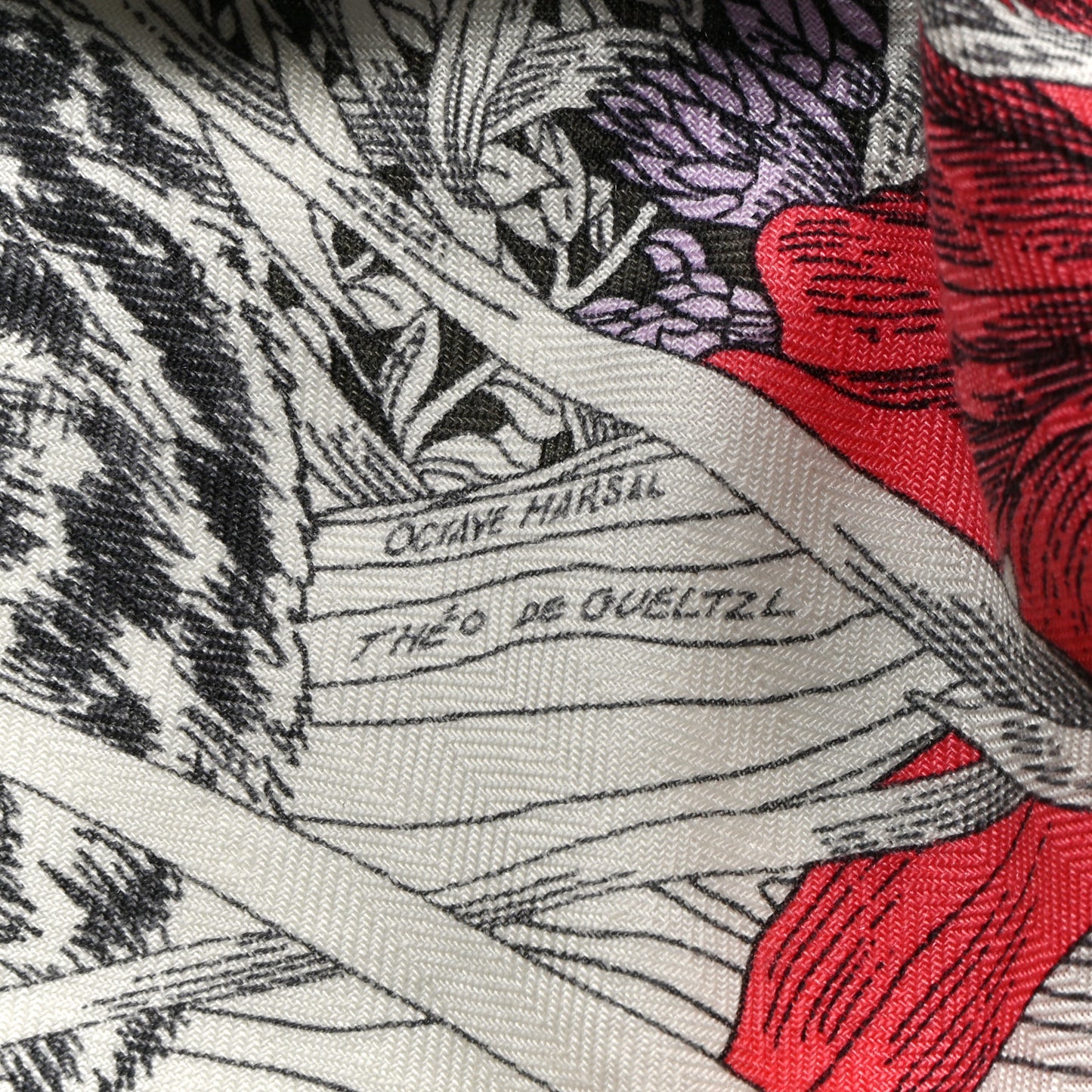 Cashmere Silk Retour a la Nature Shawl 140 White Black Multicolor