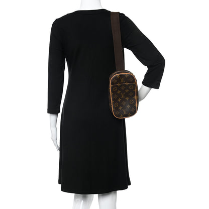 Louis Vuitton Monogram Pochette Gange 2 of 10