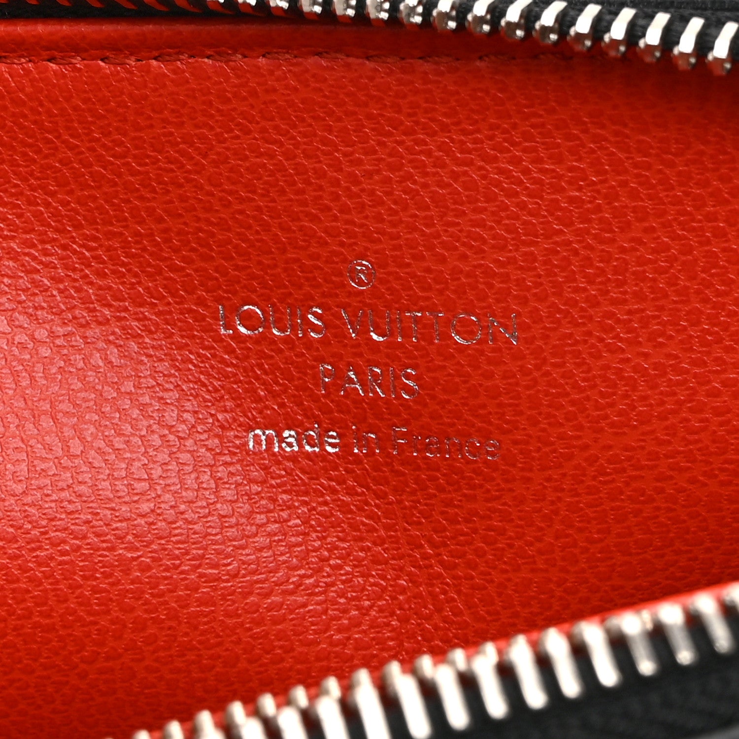 Louis Vuitton Lambskin Embossed Monogram Coussin BB Black 6 of 9