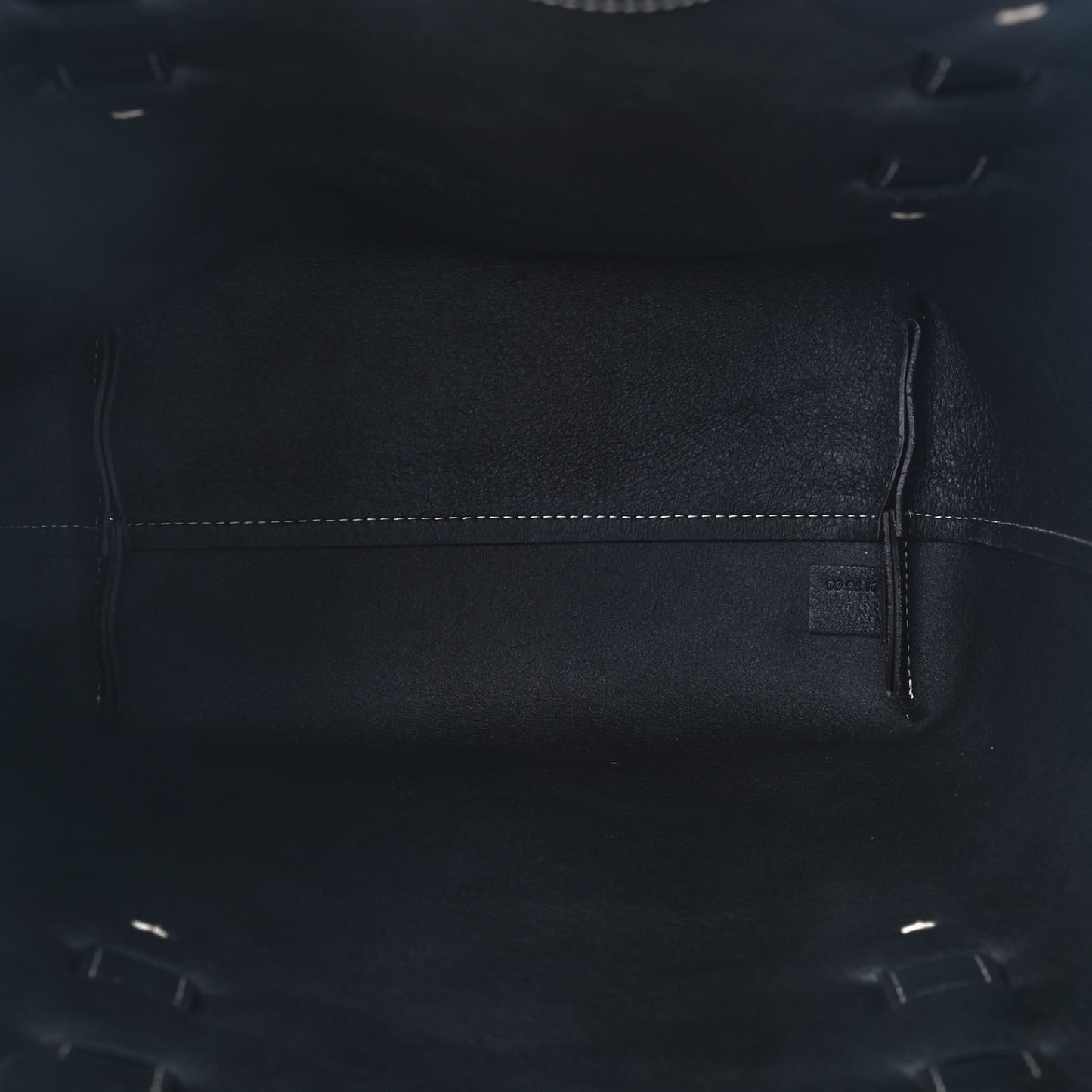 Small Grain Smooth Calfskin Medium Darryl Tote Black