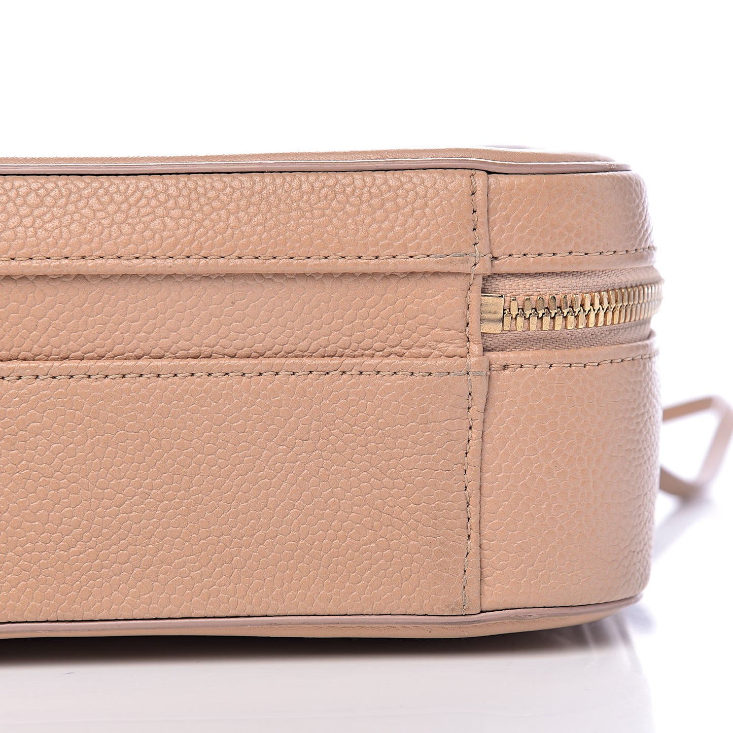 Caviar Quilted Medium CC Filigree Vanity Case Beige