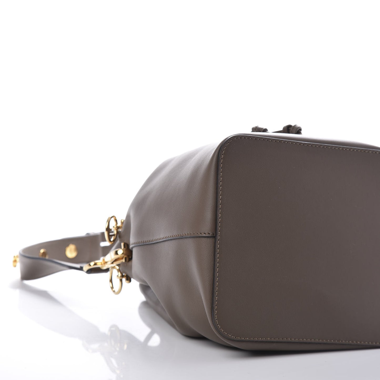 Vitello Grace Matte F is Fendi Grande Mon Tresor Bucket Bag Maya