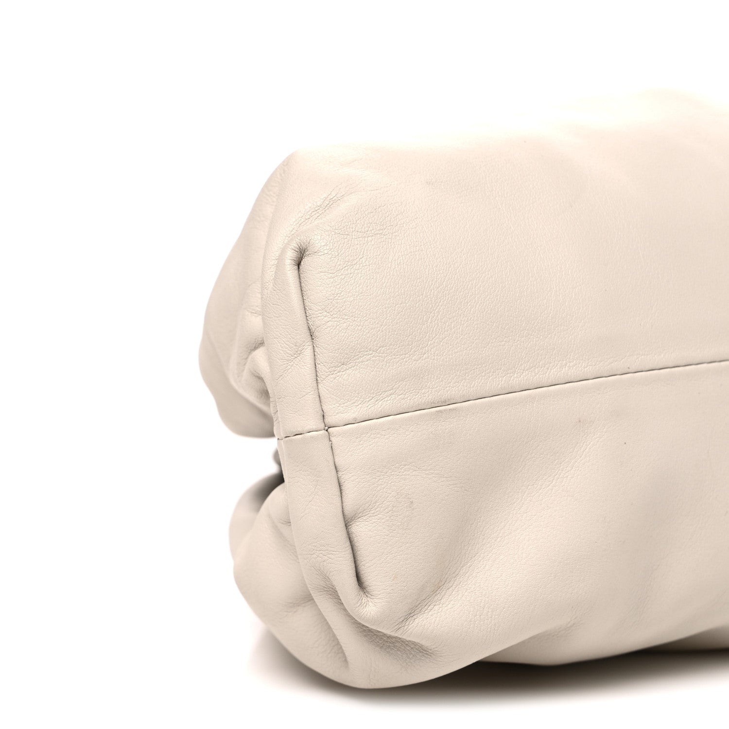 Bottega Veneta Smooth Butter Calf The Pouch Oversized Clutch Plaster 10 of 11
