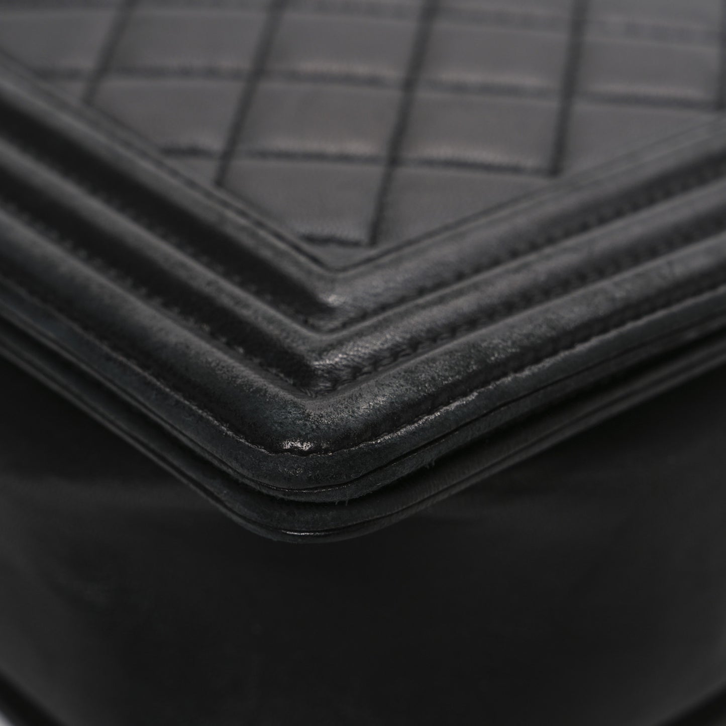 Lambskin Quilted New Medium Boy Flap Black