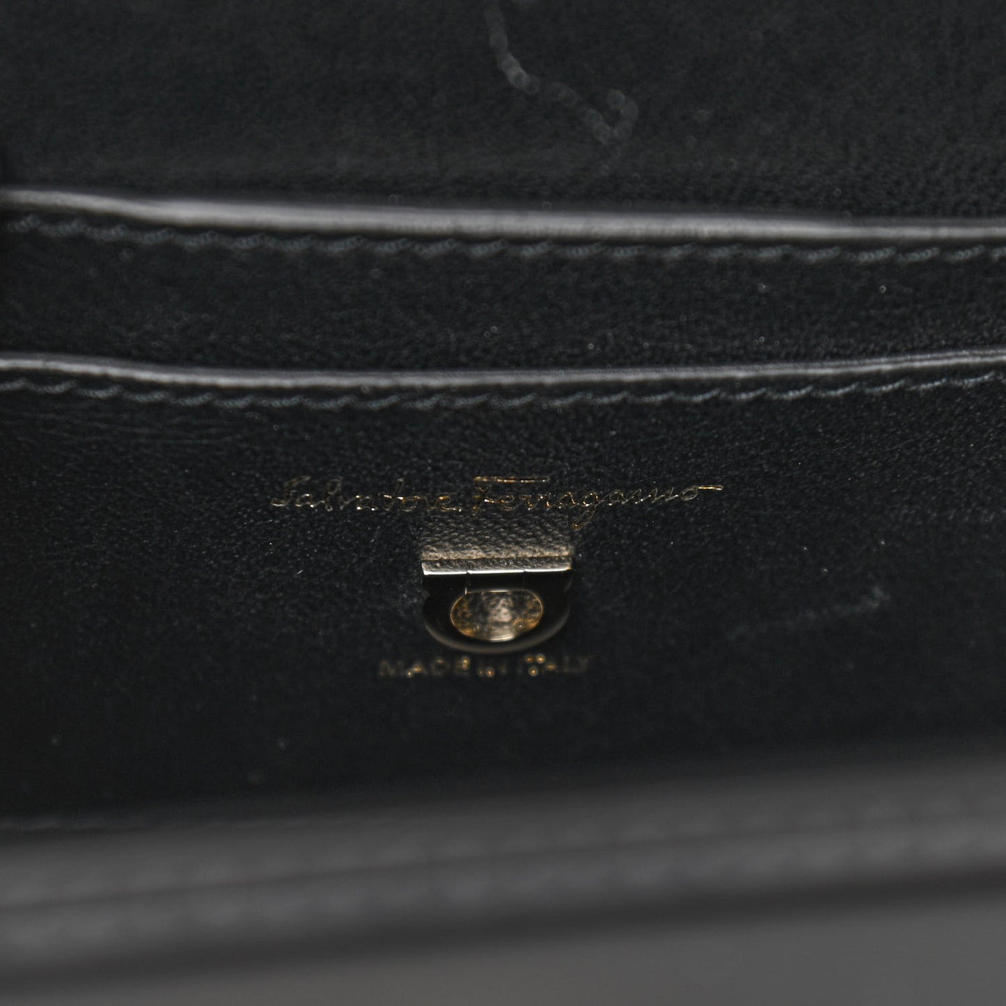 Smooth Calfskin Small Boxyz Black