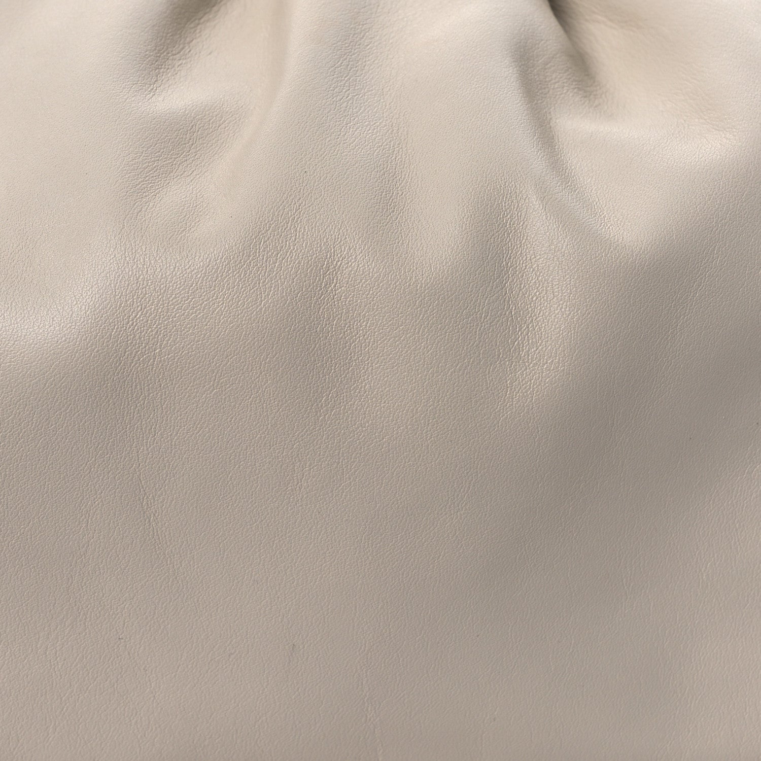 Bottega Veneta Smooth Butter Calf The Pouch Oversized Clutch Plaster 8 of 11