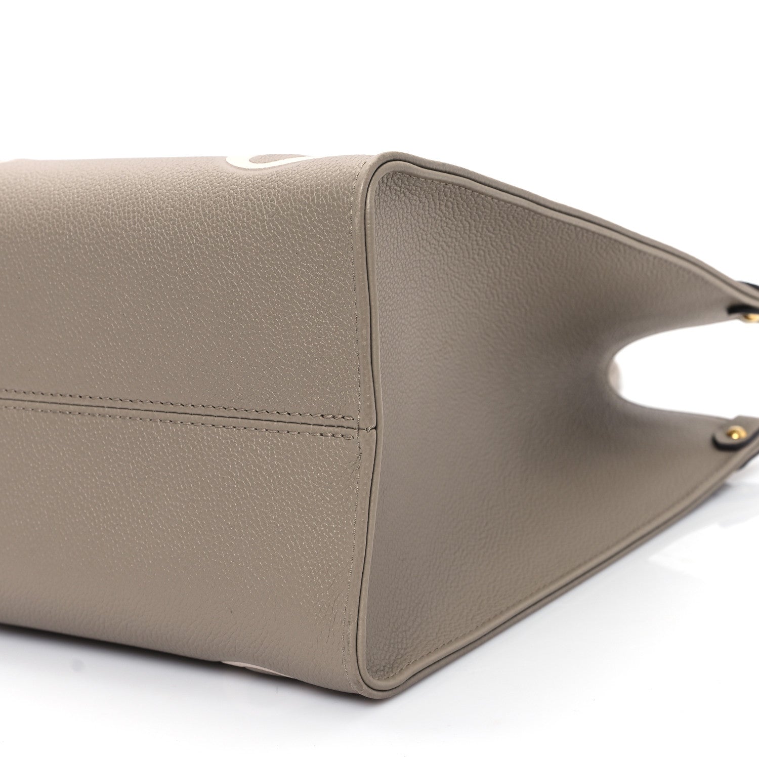 Louis Vuitton Empreinte Monogram Giant Onthego MM Tourterelle Creme 9 of 11