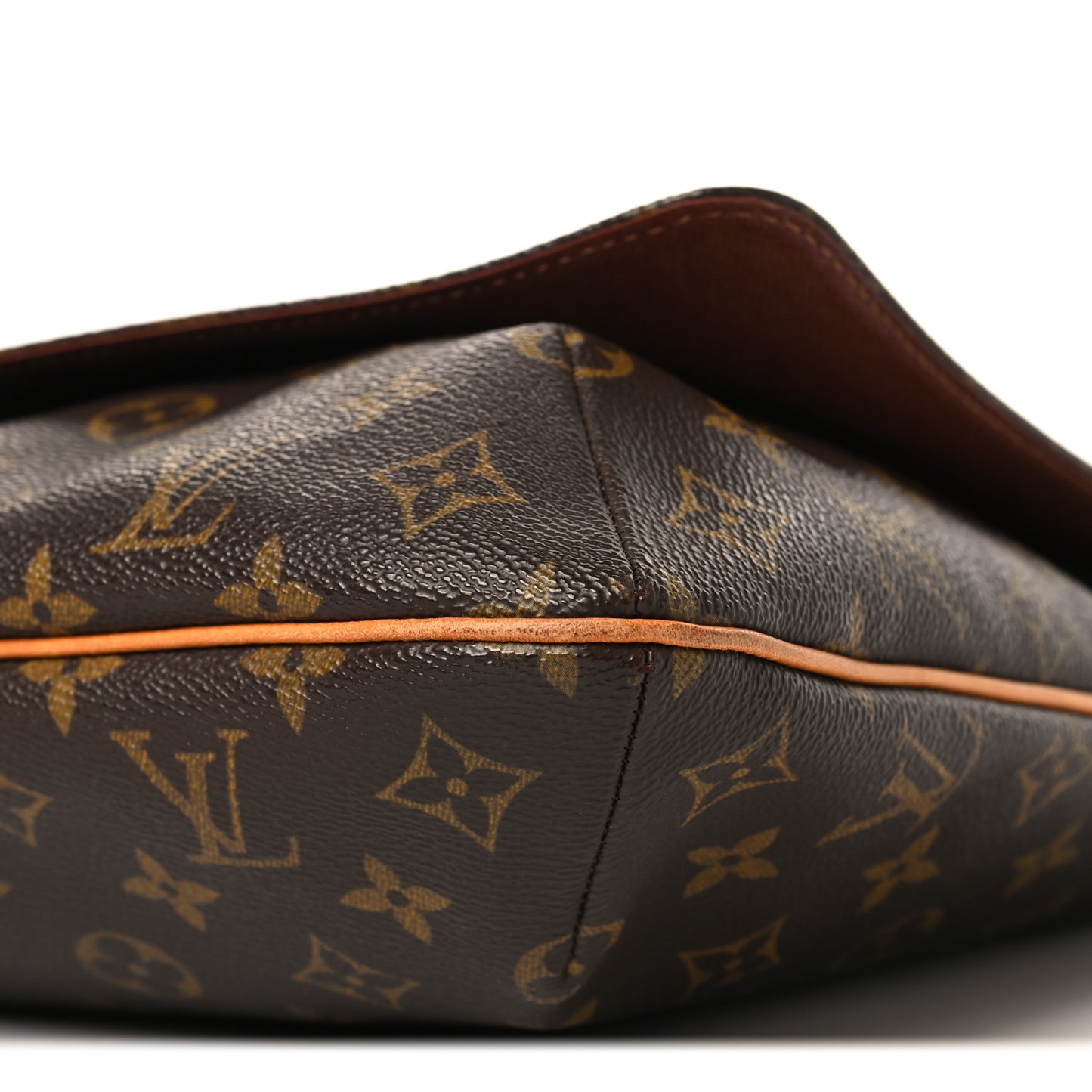 Monogram Musette GM