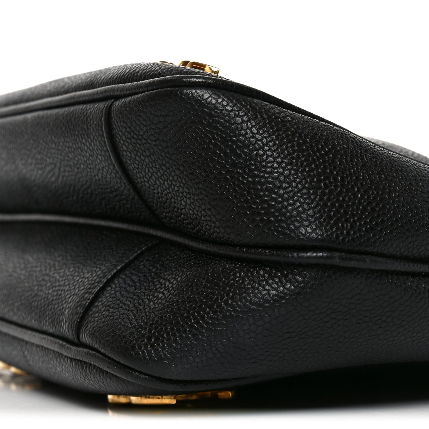 Caviar CC Shoulder Bag Black