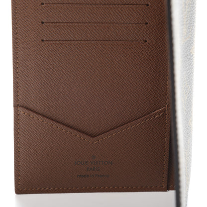 Louis Vuitton Monogram Passport Cover 6 of 7