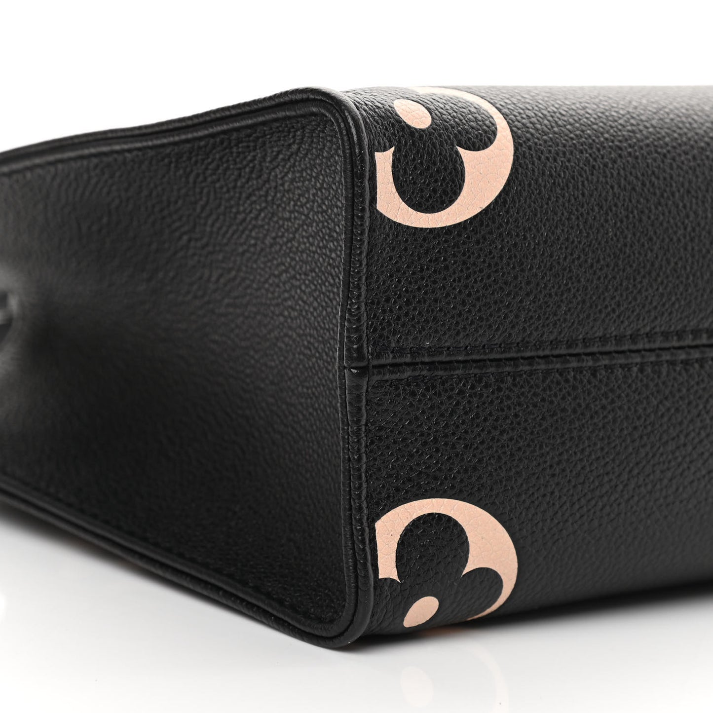 Empreinte Monogram Giant Onthego PM Black Beige