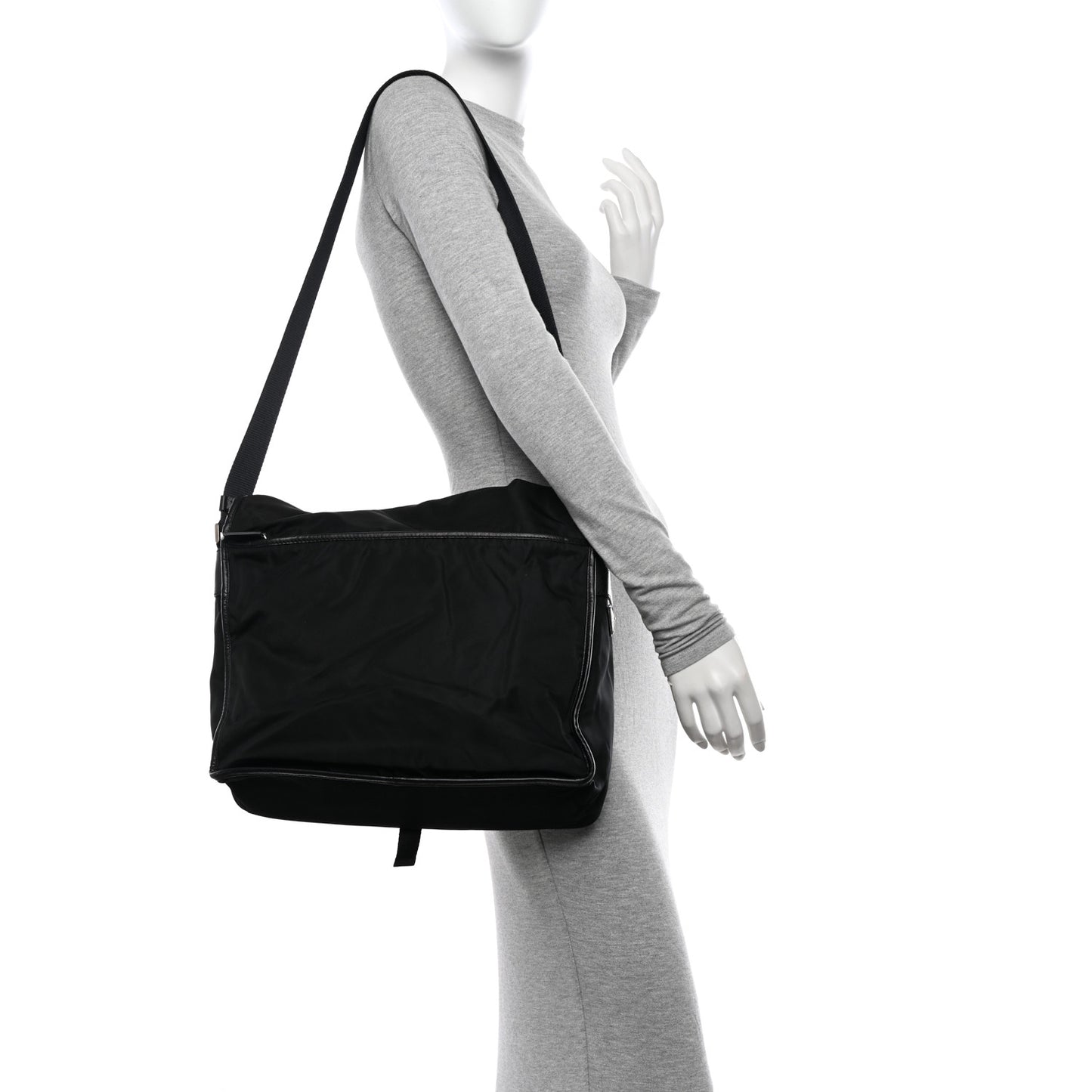 Tessuto Nylon Saffiano Logo Messenger Bag Black