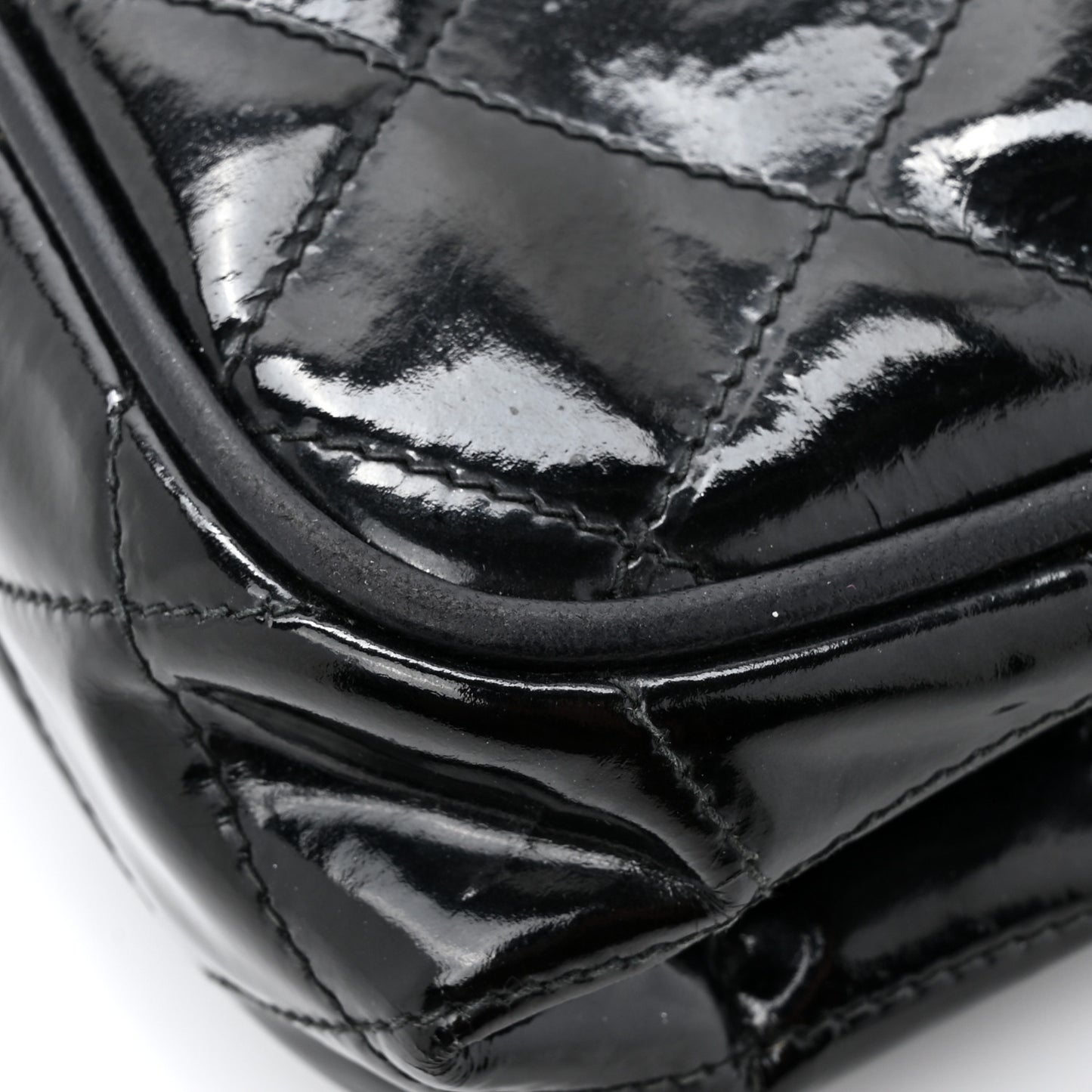 Patent Quilted Resin Frame Clutch Flap With Chain Black