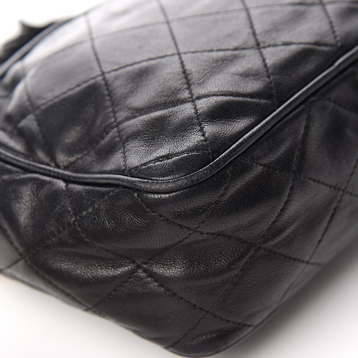 Lambskin Quilted Tassel Camera Case Black