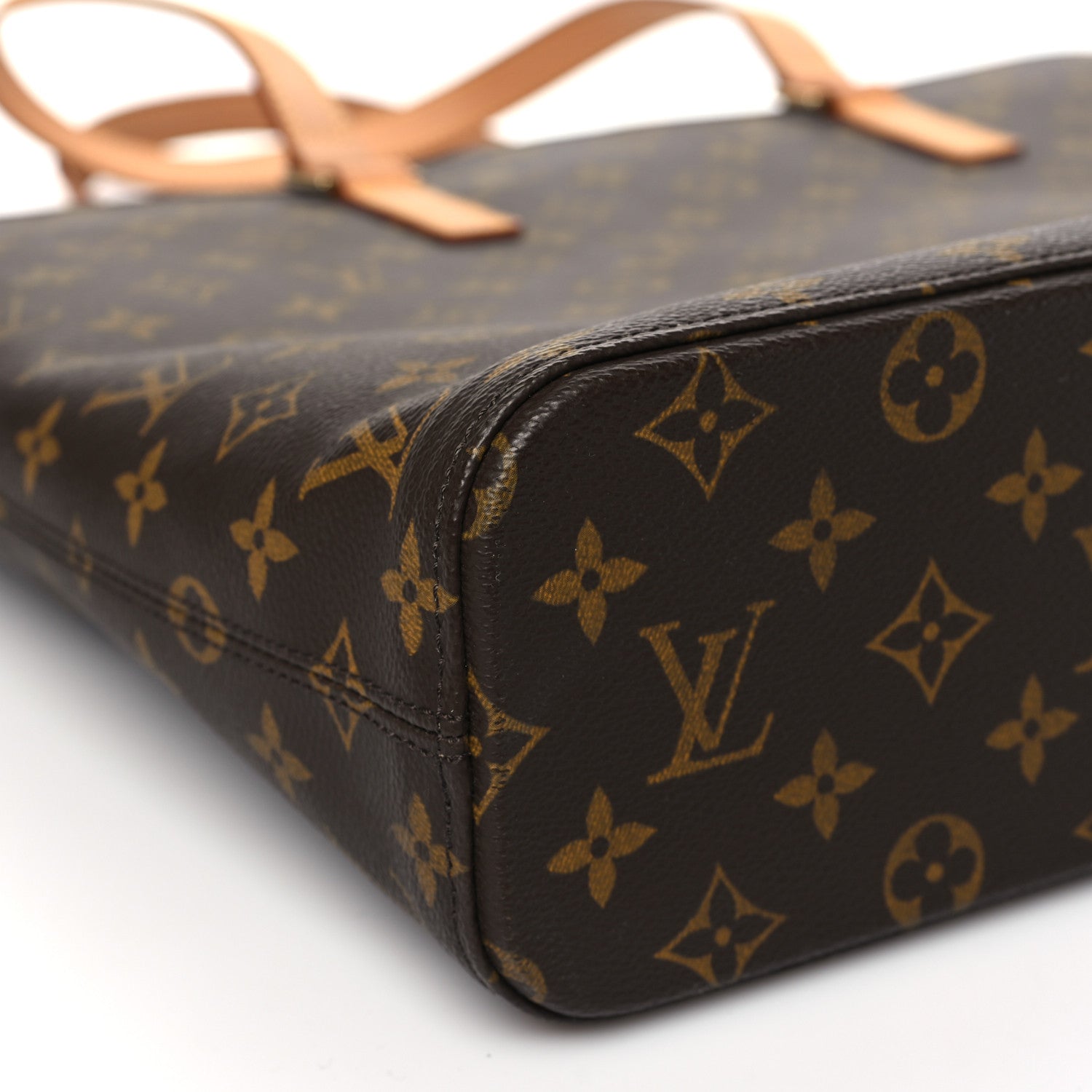 Louis Vuitton Monogram Luco 8 of 9