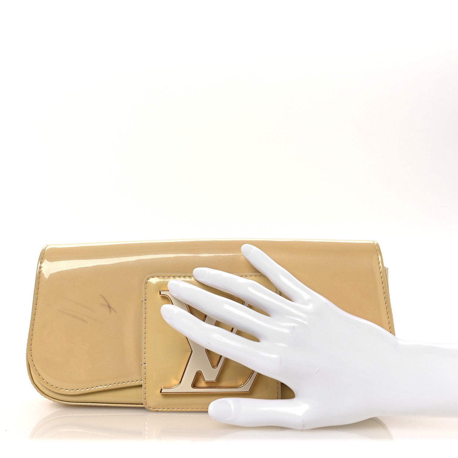 Louis Vuitton Patent Sobe Clutch Beige Poudre 2 of 13