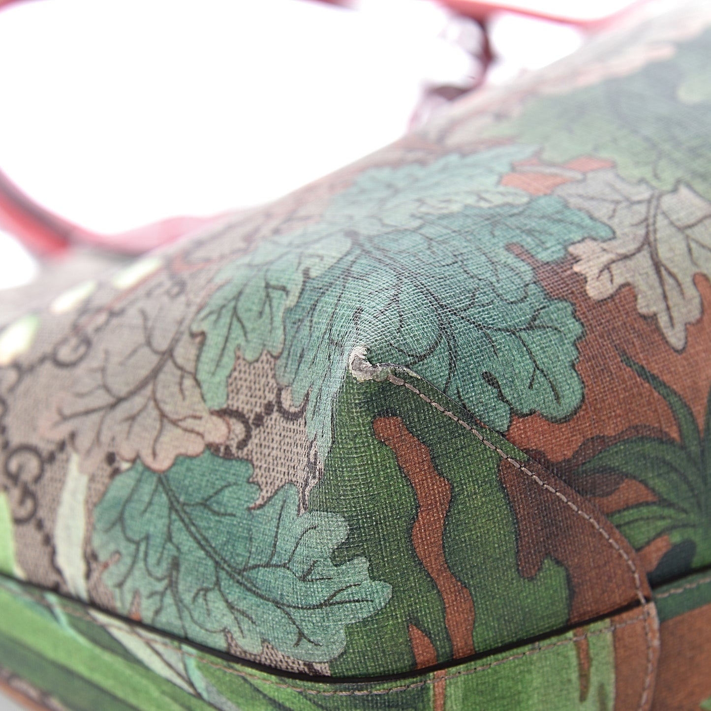 GG Supreme Monogram Tian Medium Shopping Tote Beige Multicolor Red