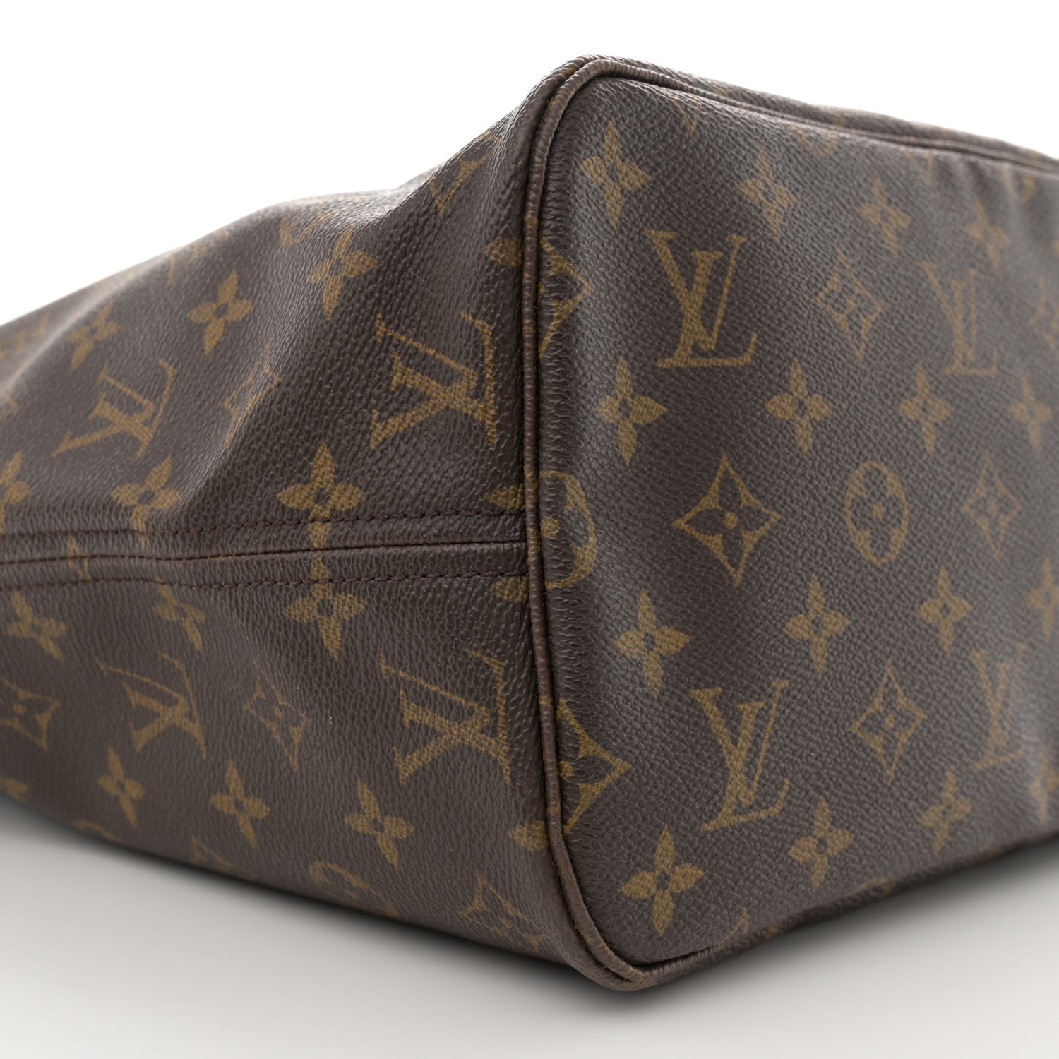 Louis Vuitton Monogram Neverfull MM 8 of 9