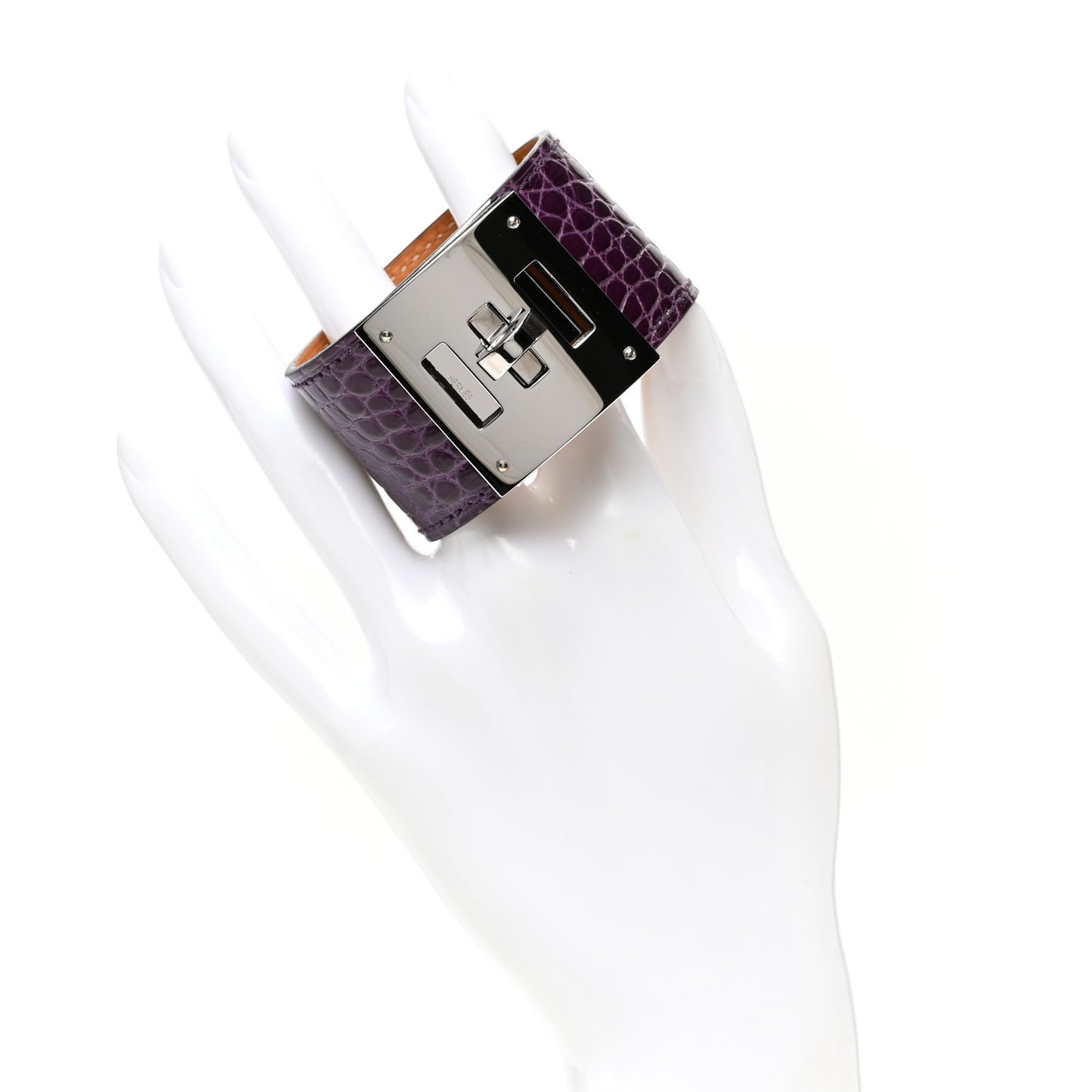 Shiny Alligator Kelly Dog Cuff Amethyst