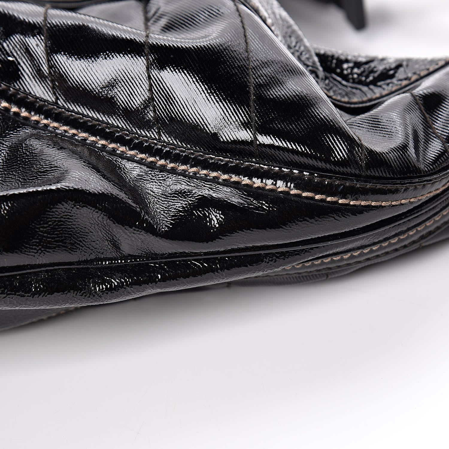 Gucci Patent Calfskin Medium Snow Glam Hobo Black 14 of 16