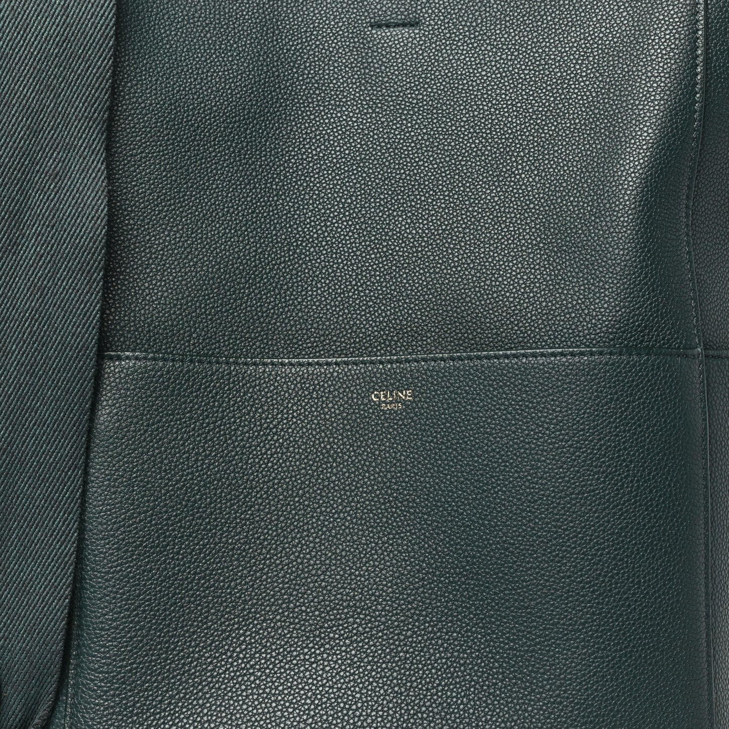 Soft Grained Calfskin Sangle Bucket Bag Amazone