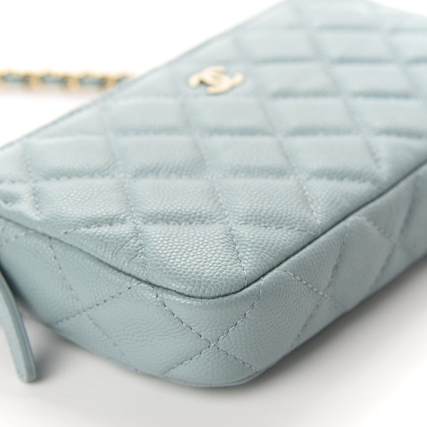 Caviar Quilted Small Clutch With Chain Light Blue