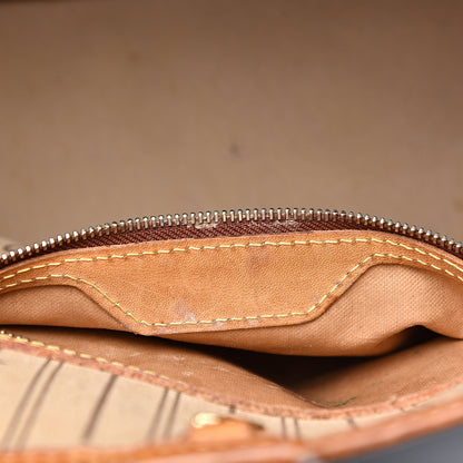 Louis Vuitton Monogram Neverfull PM 17 of 20
