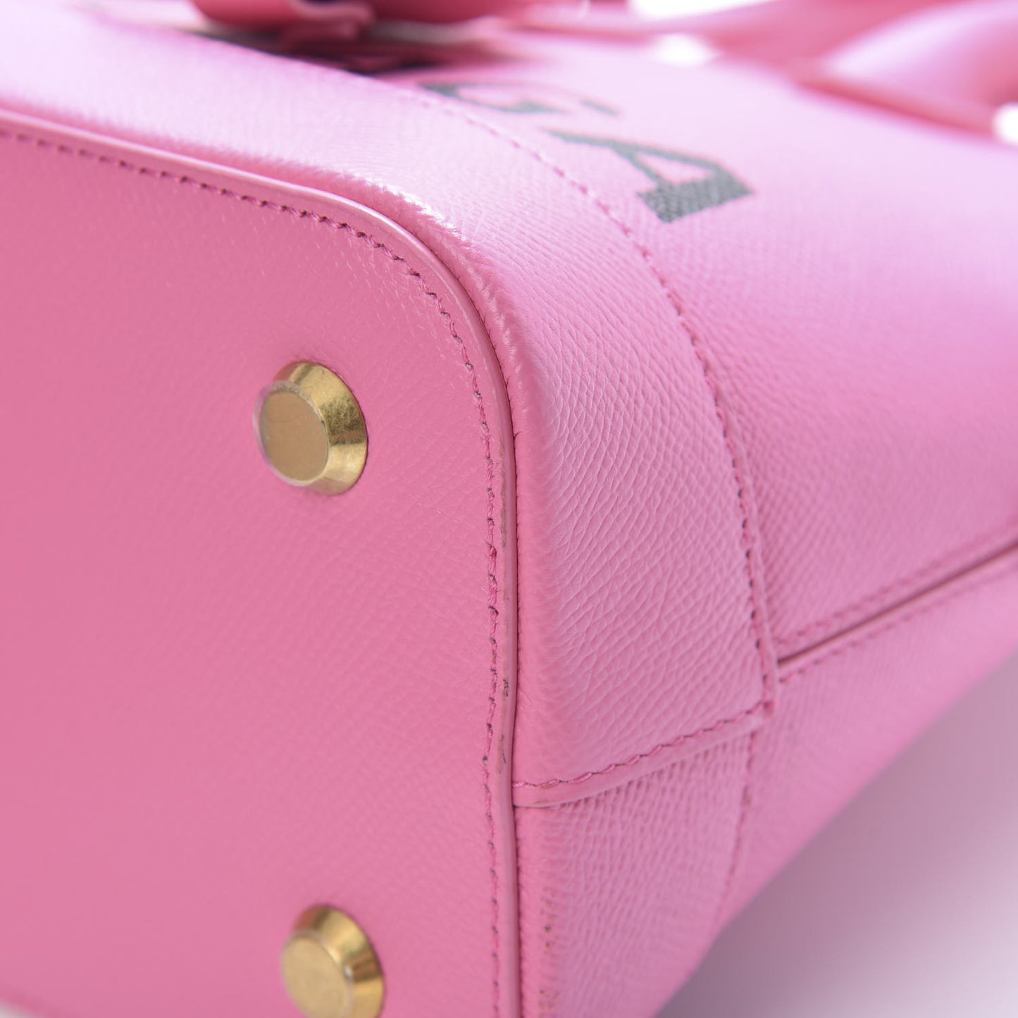 Signature Grained Calfskin S Ville Top Handle Bag Rose Bubblegum Black