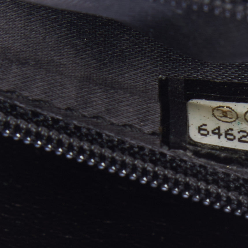 Caviar Quilted Jumbo Kelly Flap Black