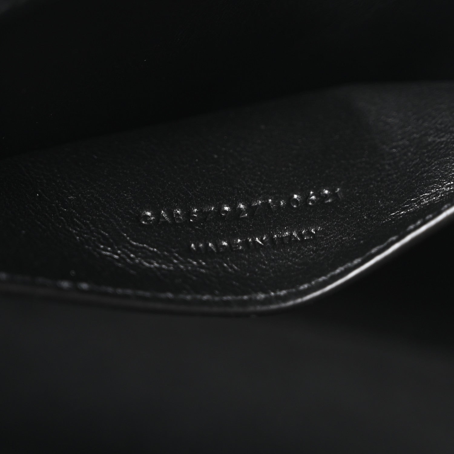 Saint Laurent Smooth Calfskin Manhattan Shoulder Bag Black 7 of 10