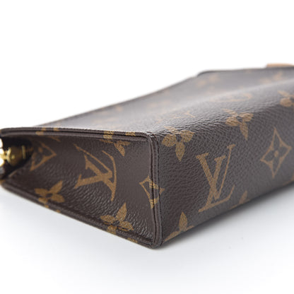 Louis Vuitton Monogram Toiletry Pouch 15 7 of 9
