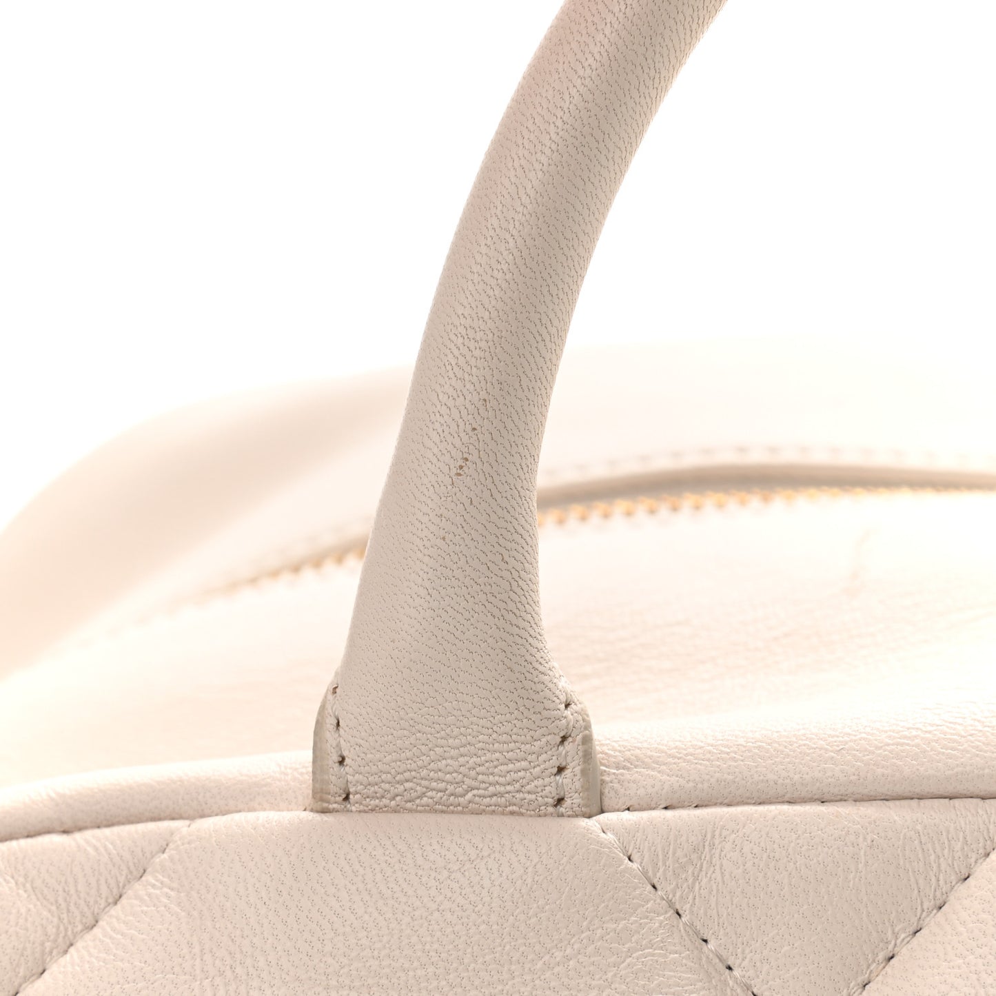 Nappa Quilted Icon Bowler White