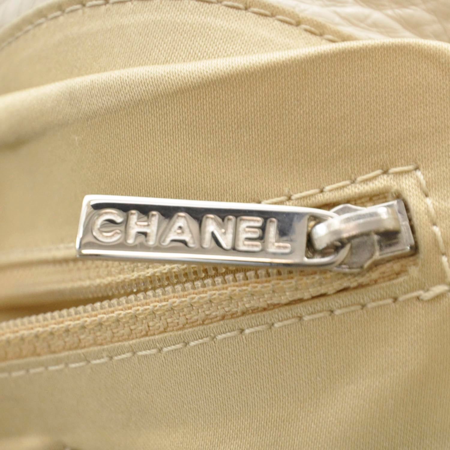 Chanel Leather On The Road XL Flap Ivory 7 of 9