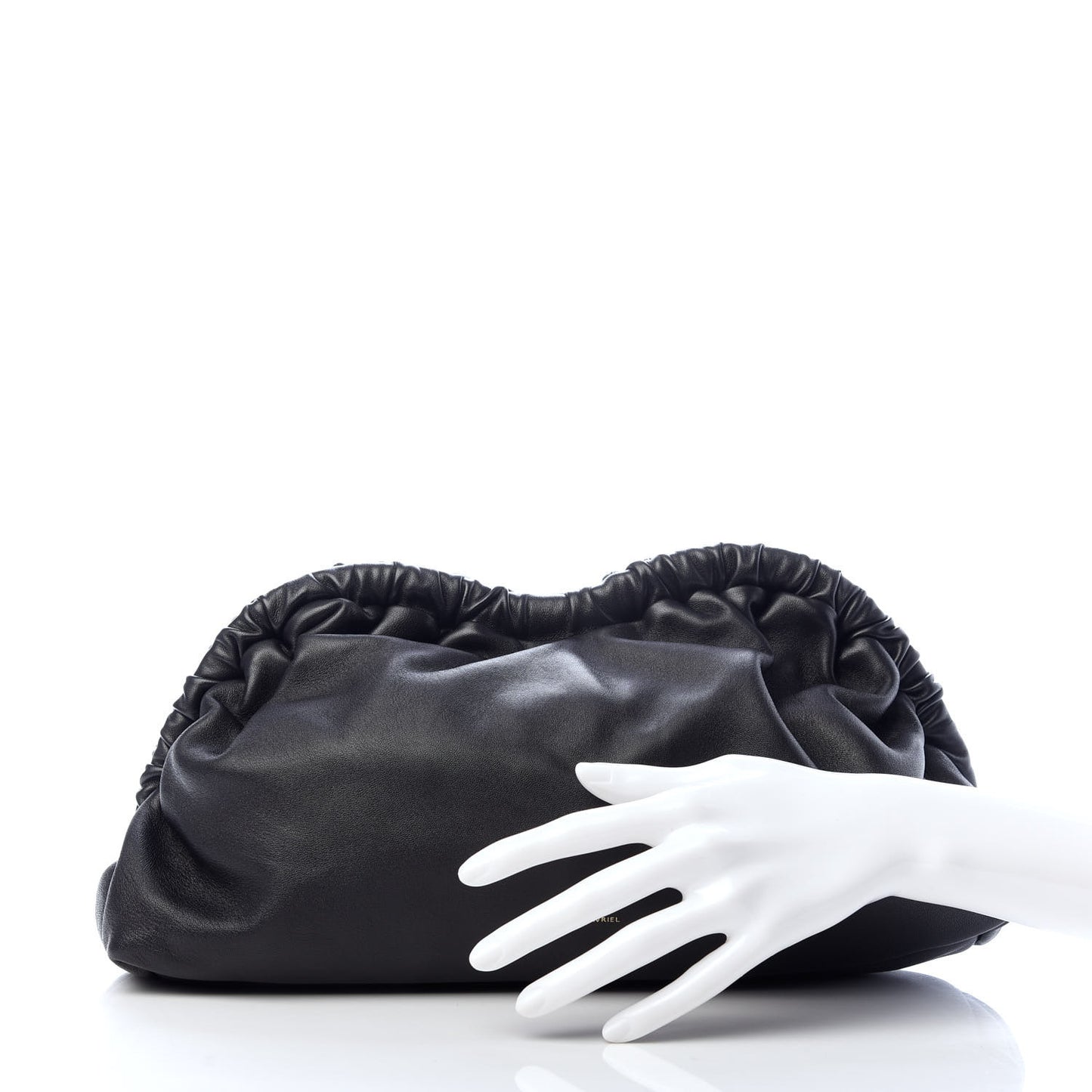 Lambskin Cloud Clutch Black Flamma