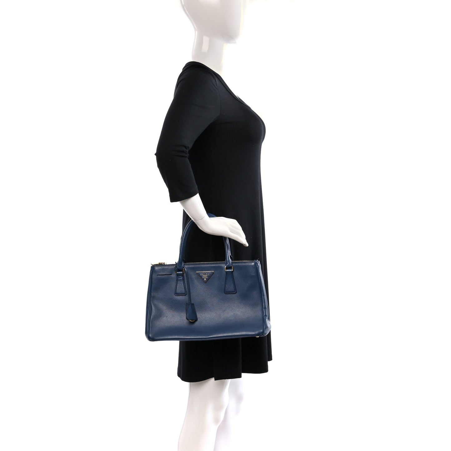 Saffiano Medium Galleria Double Zip Tote Bluette